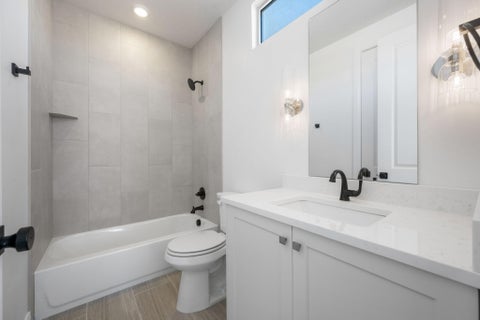 Tiny photo for 682 W High Tide Place 130 #130, Saint George, UT 84790 (MLS # 26-276957)