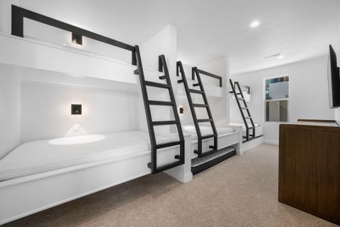 Tiny photo for 682 W High Tide Place 130 #130, Saint George, UT 84790 (MLS # 26-276957)
