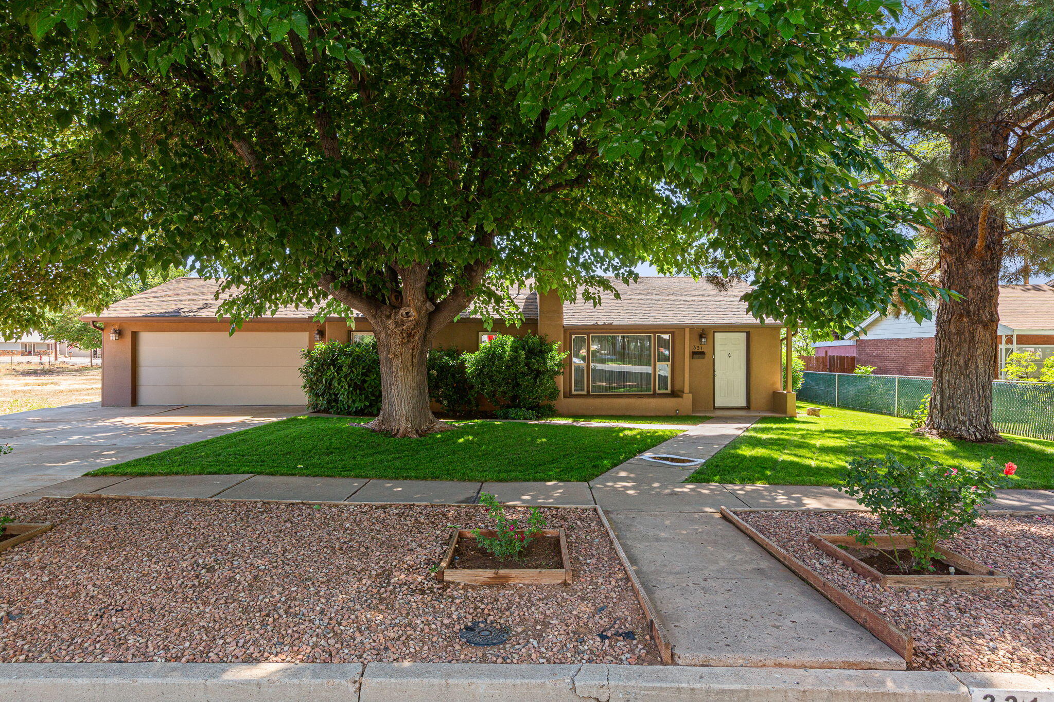 ST GEORGE TOWNSITE - Residential