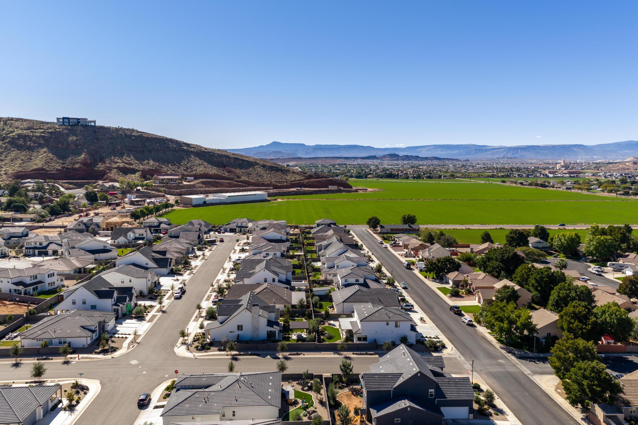 HERITAGE PLACE - Residential