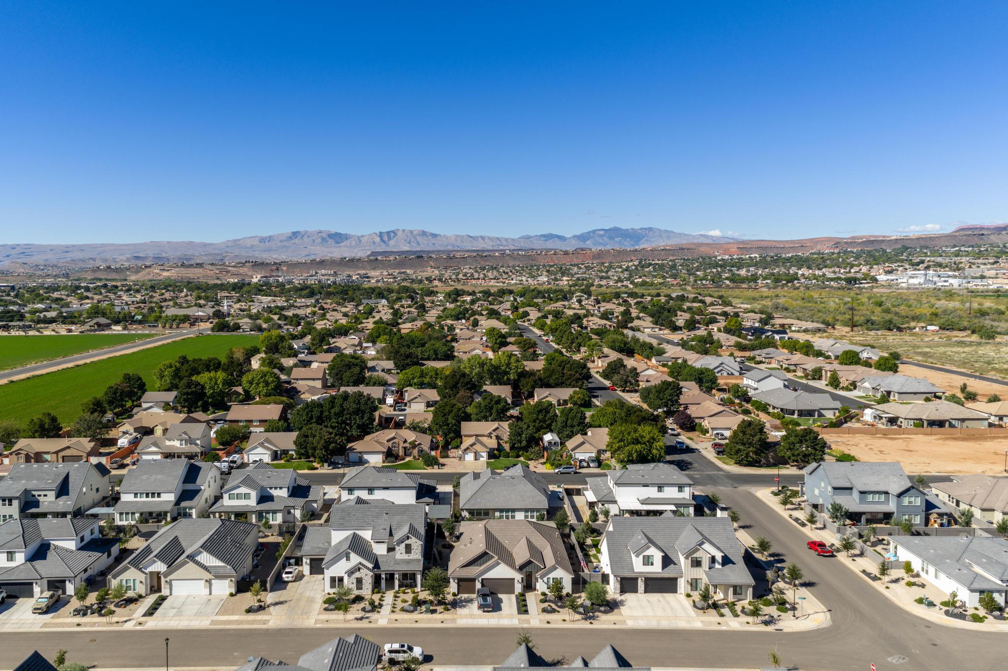 HERITAGE PLACE - Residential