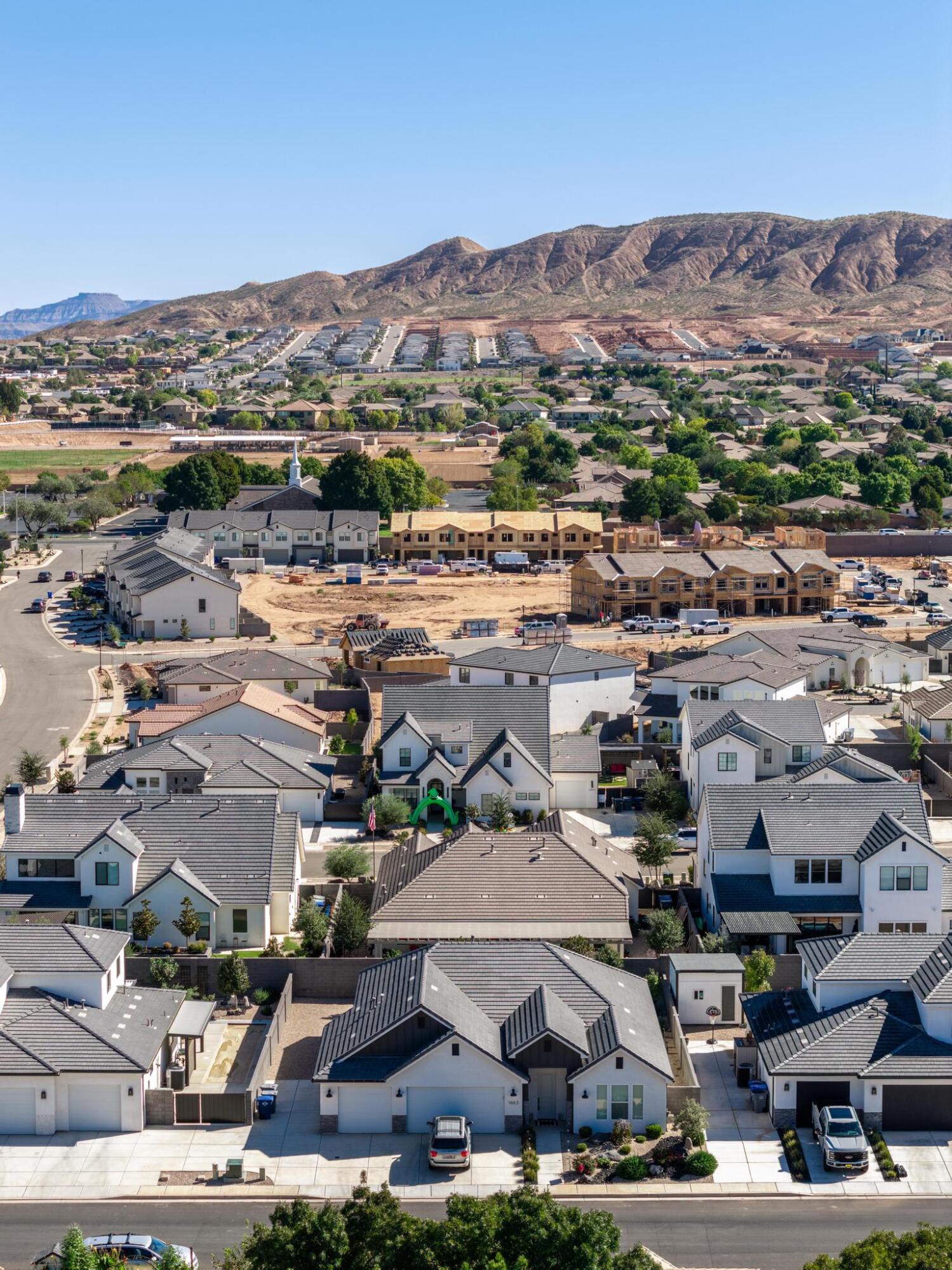 HERITAGE PLACE - Residential