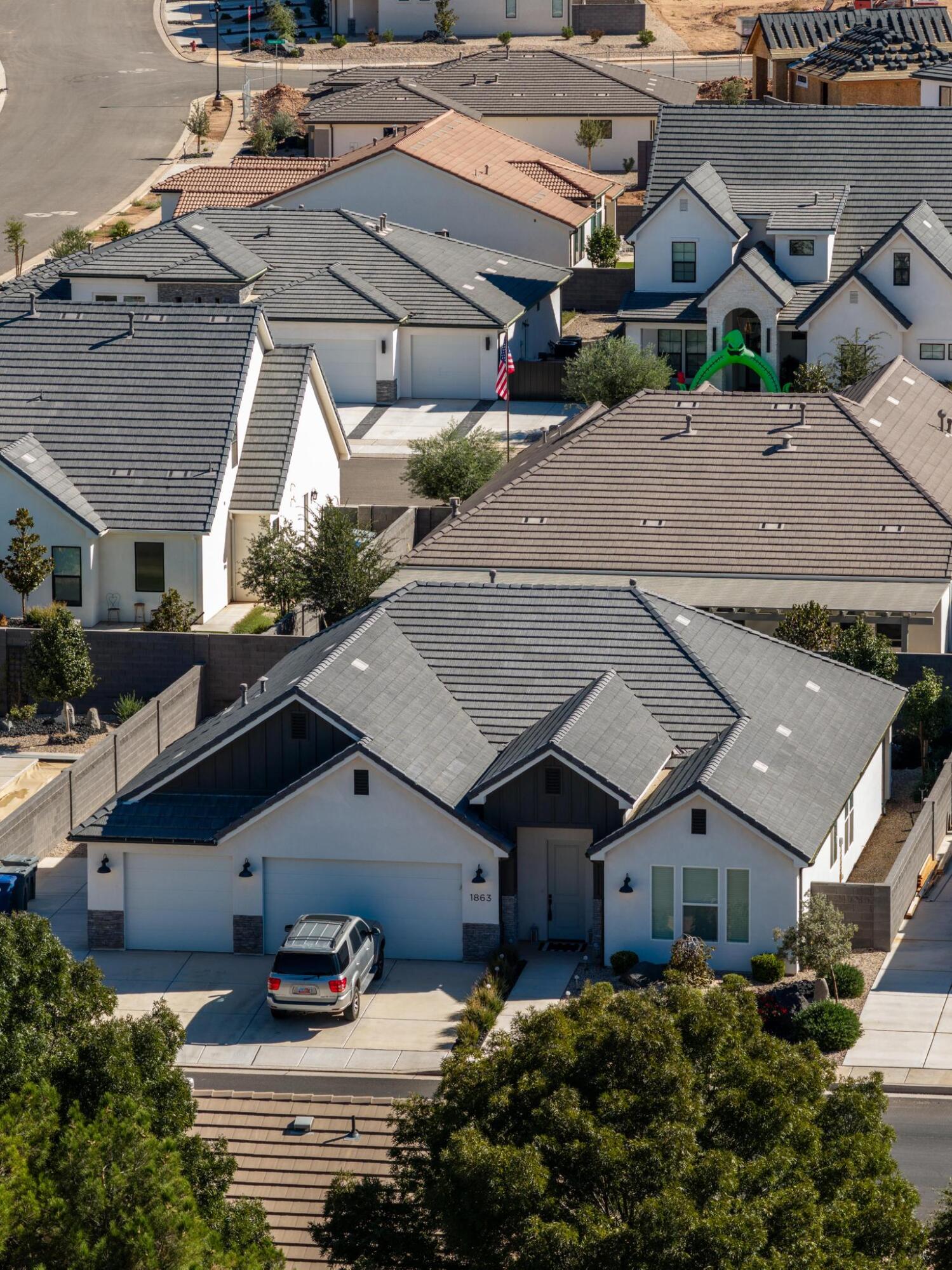 HERITAGE PLACE - Residential