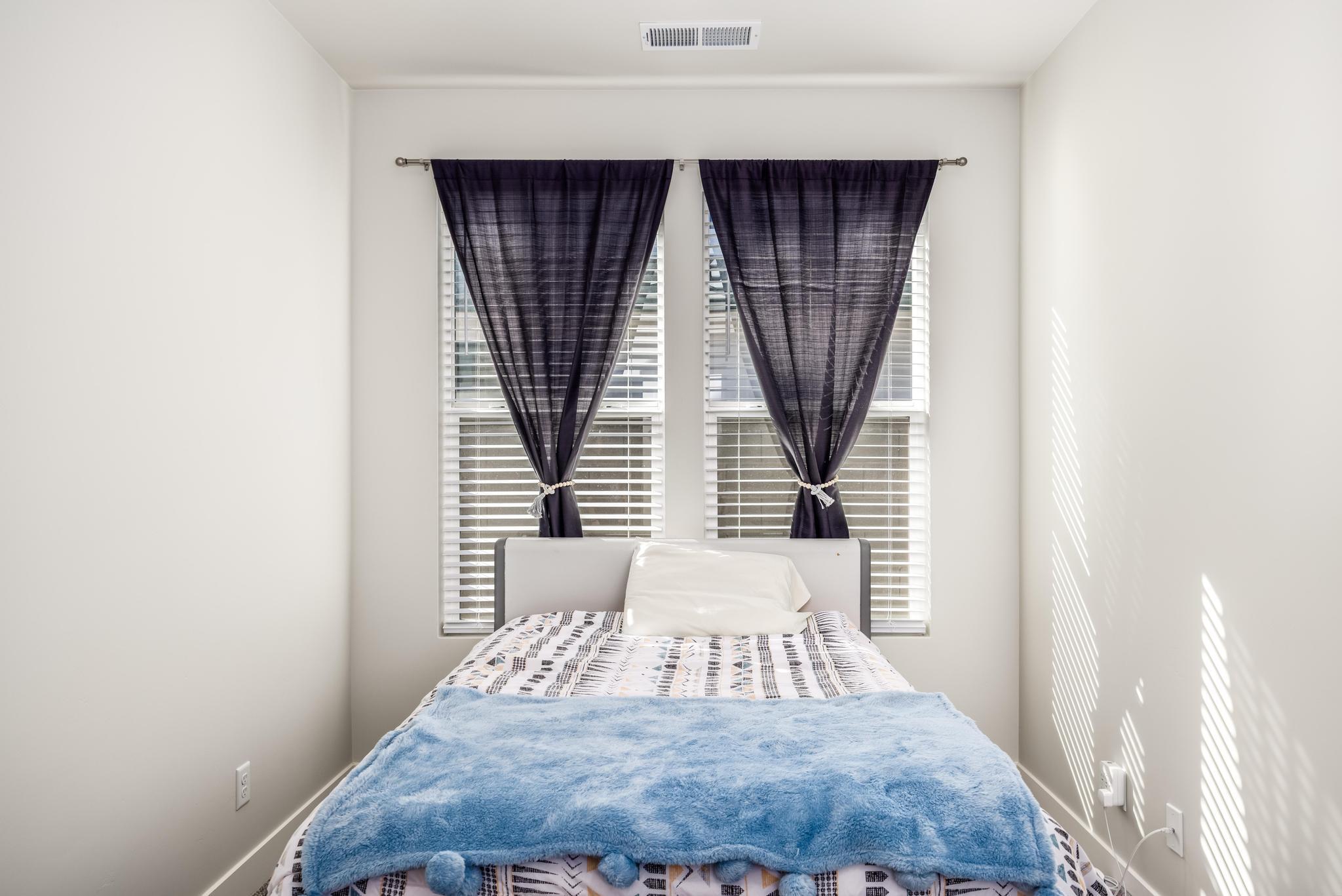 HERITAGE PLACE - Residential