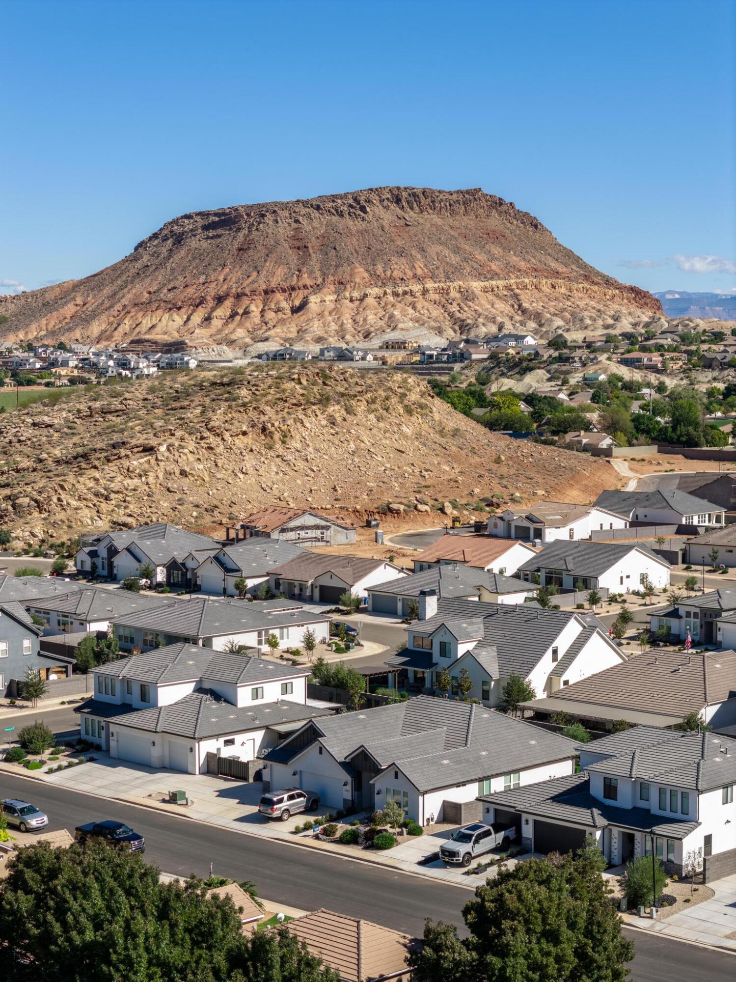 HERITAGE PLACE - Residential