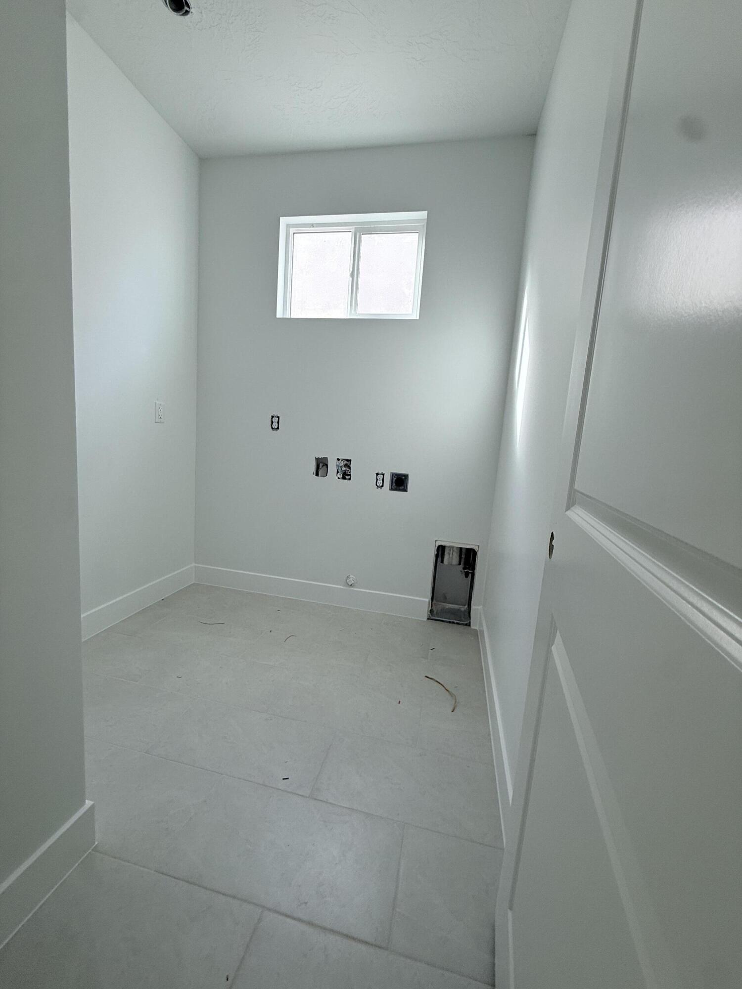 SUNIVA - Residential