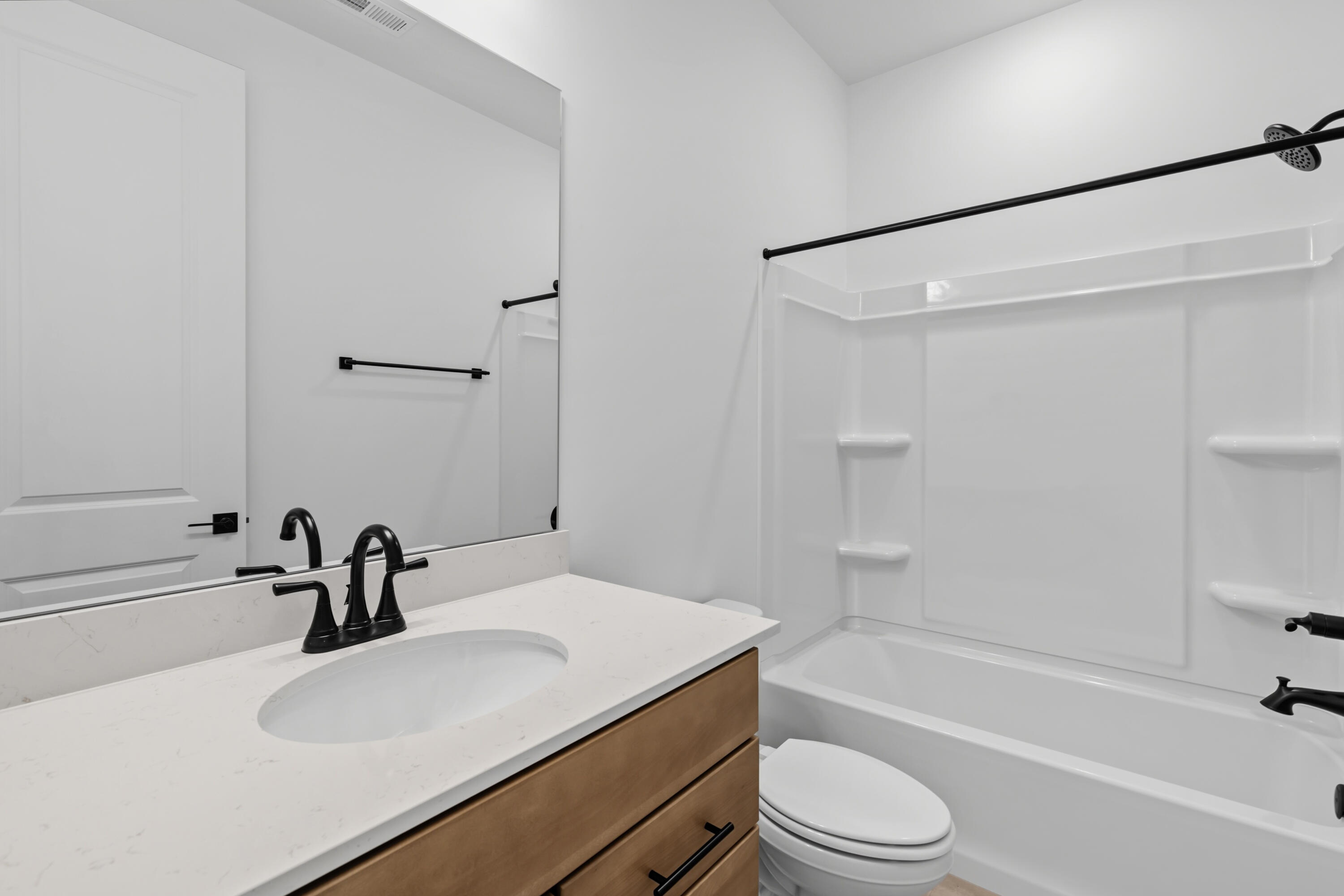 RED SLATE ESTATES - Residential