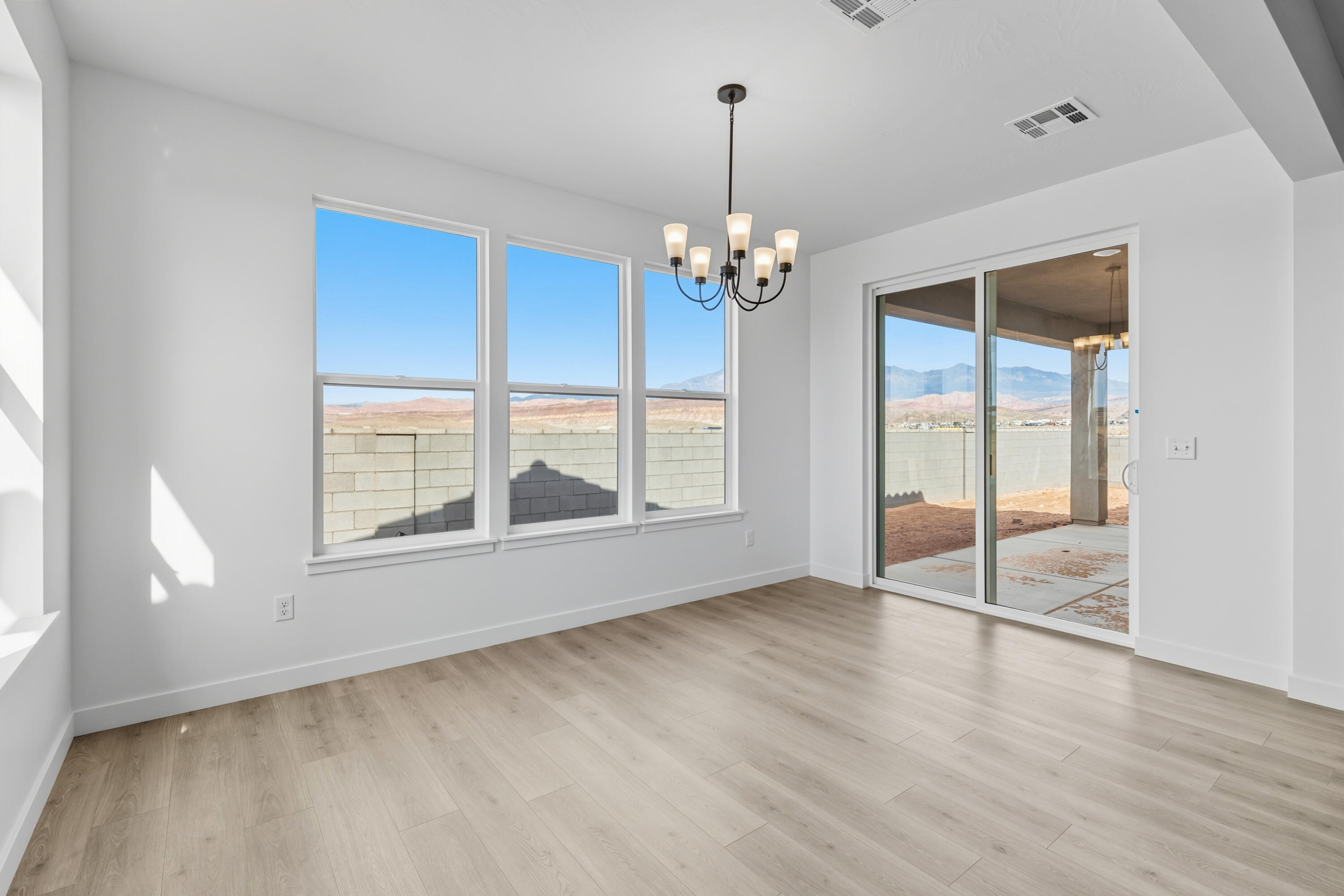 RED SLATE ESTATES - Residential