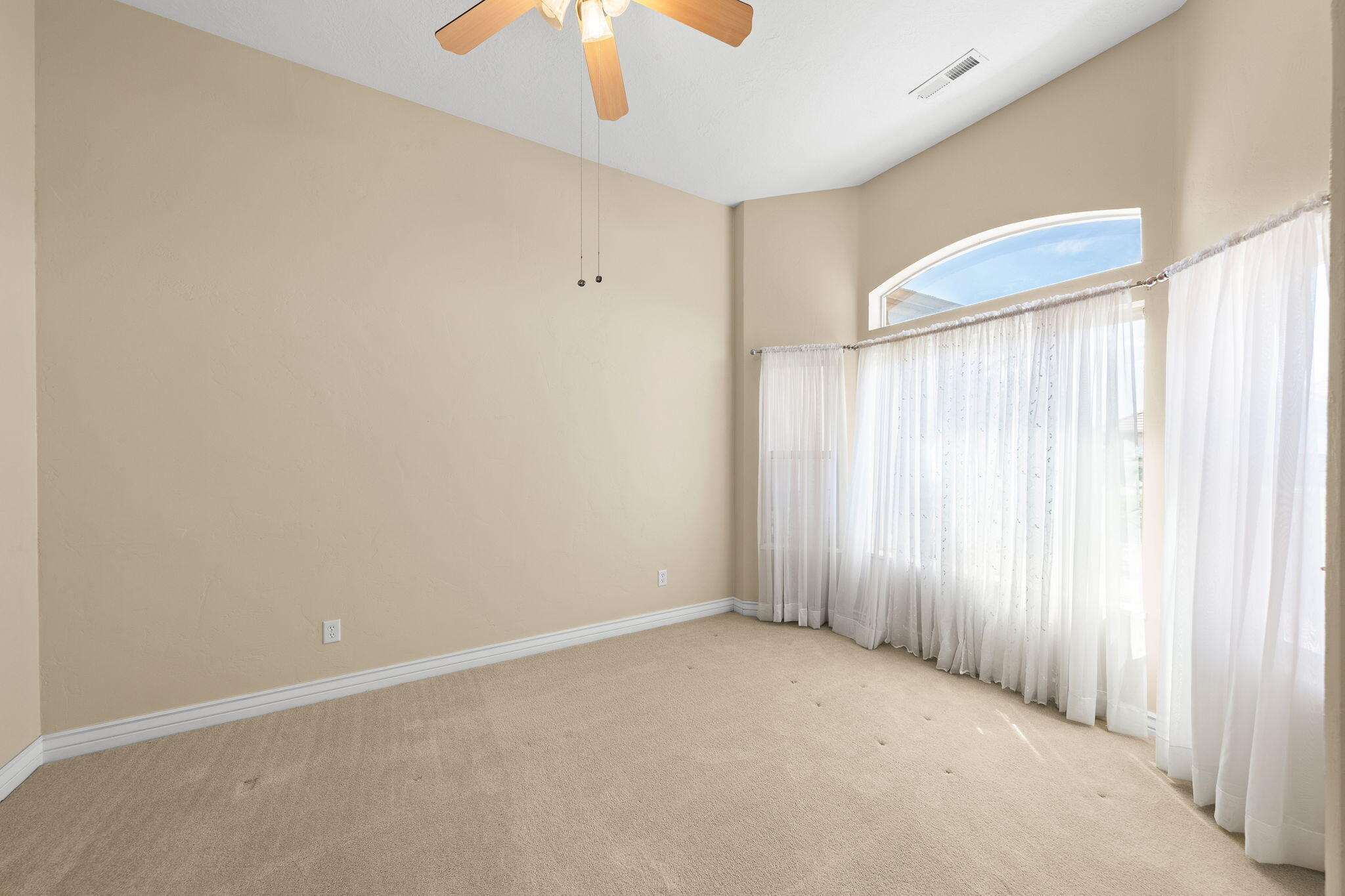 EAST RIDGE - Residential