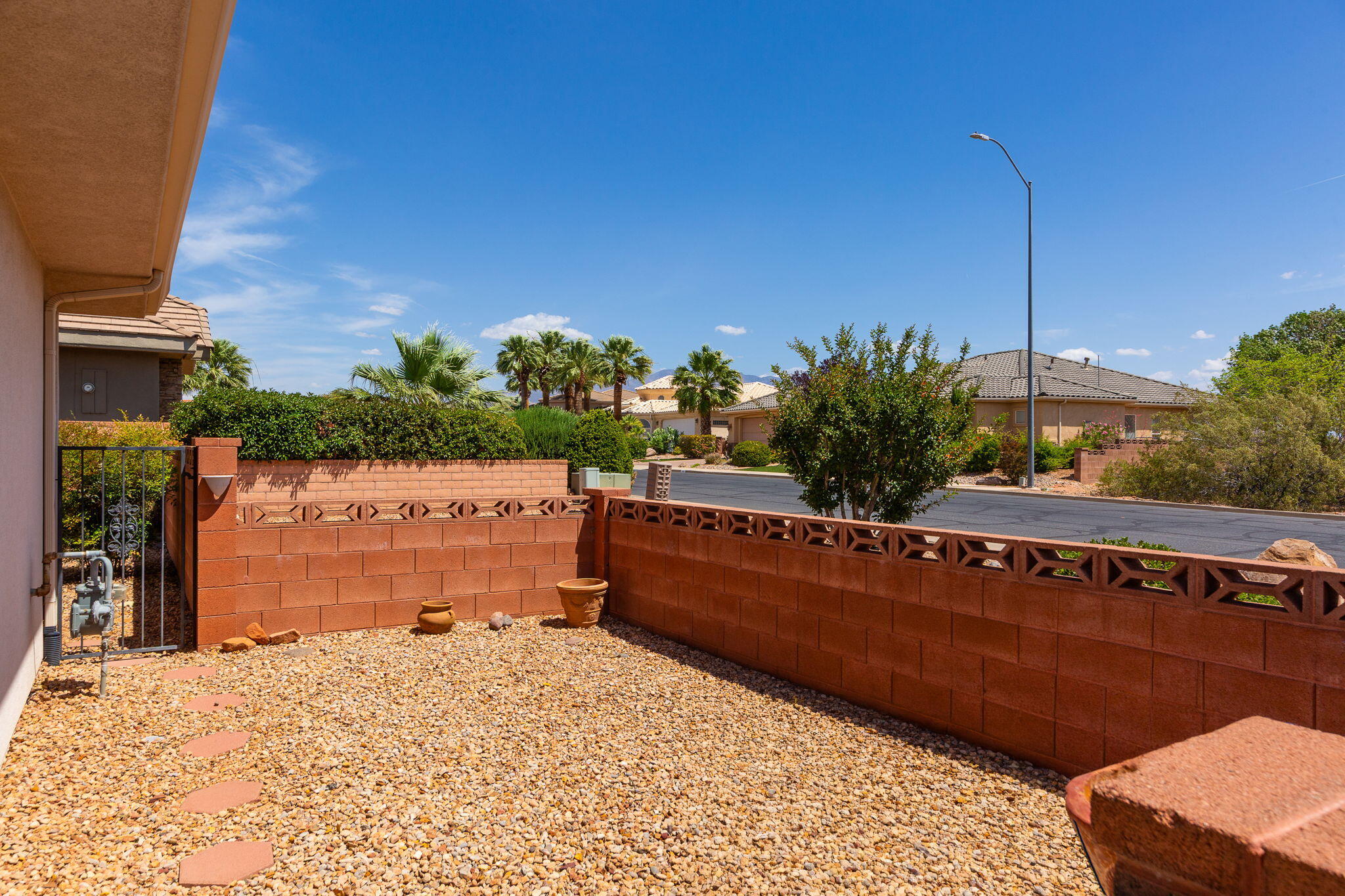 EAST RIDGE - Residential