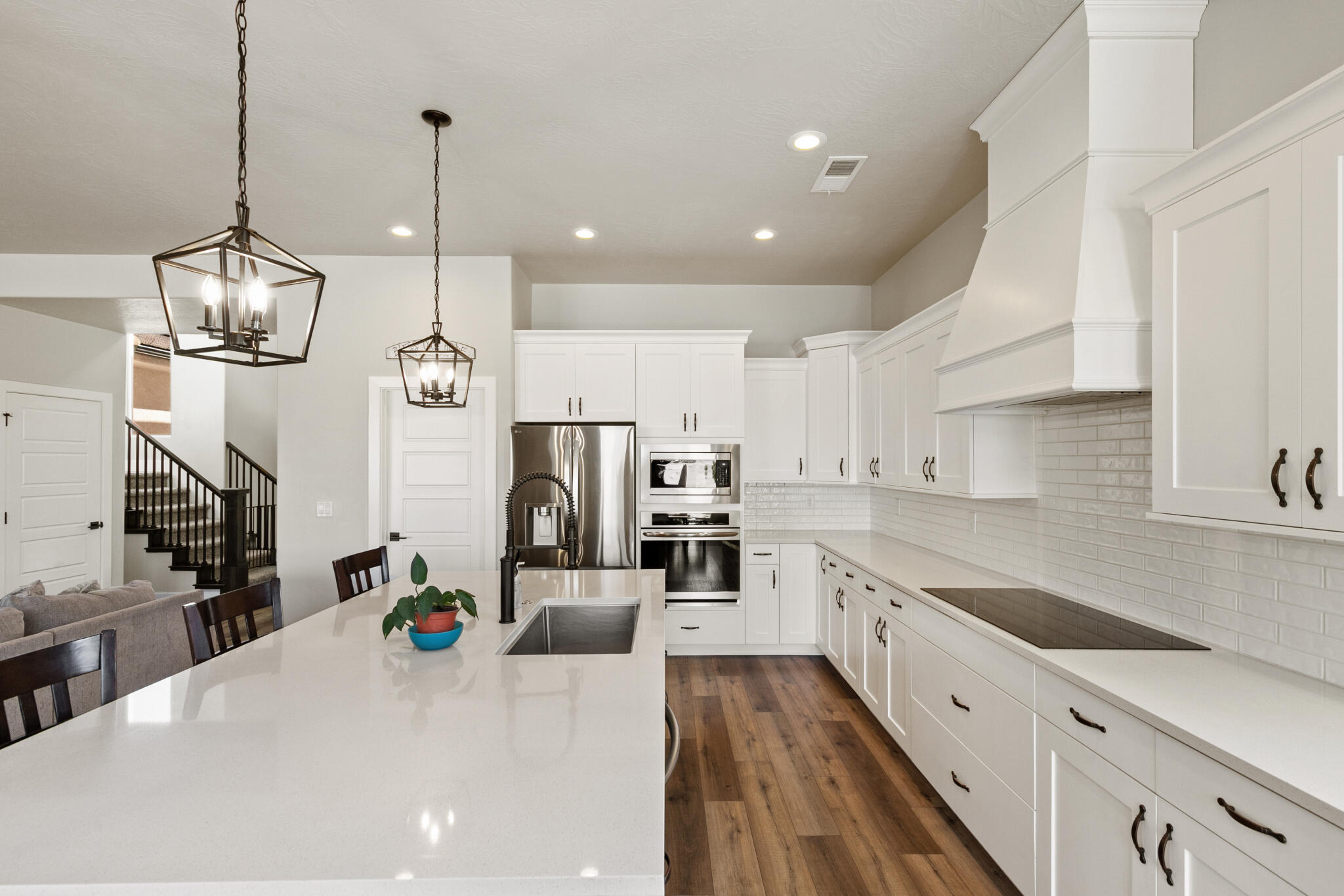 SHOOTING STAR - Residential