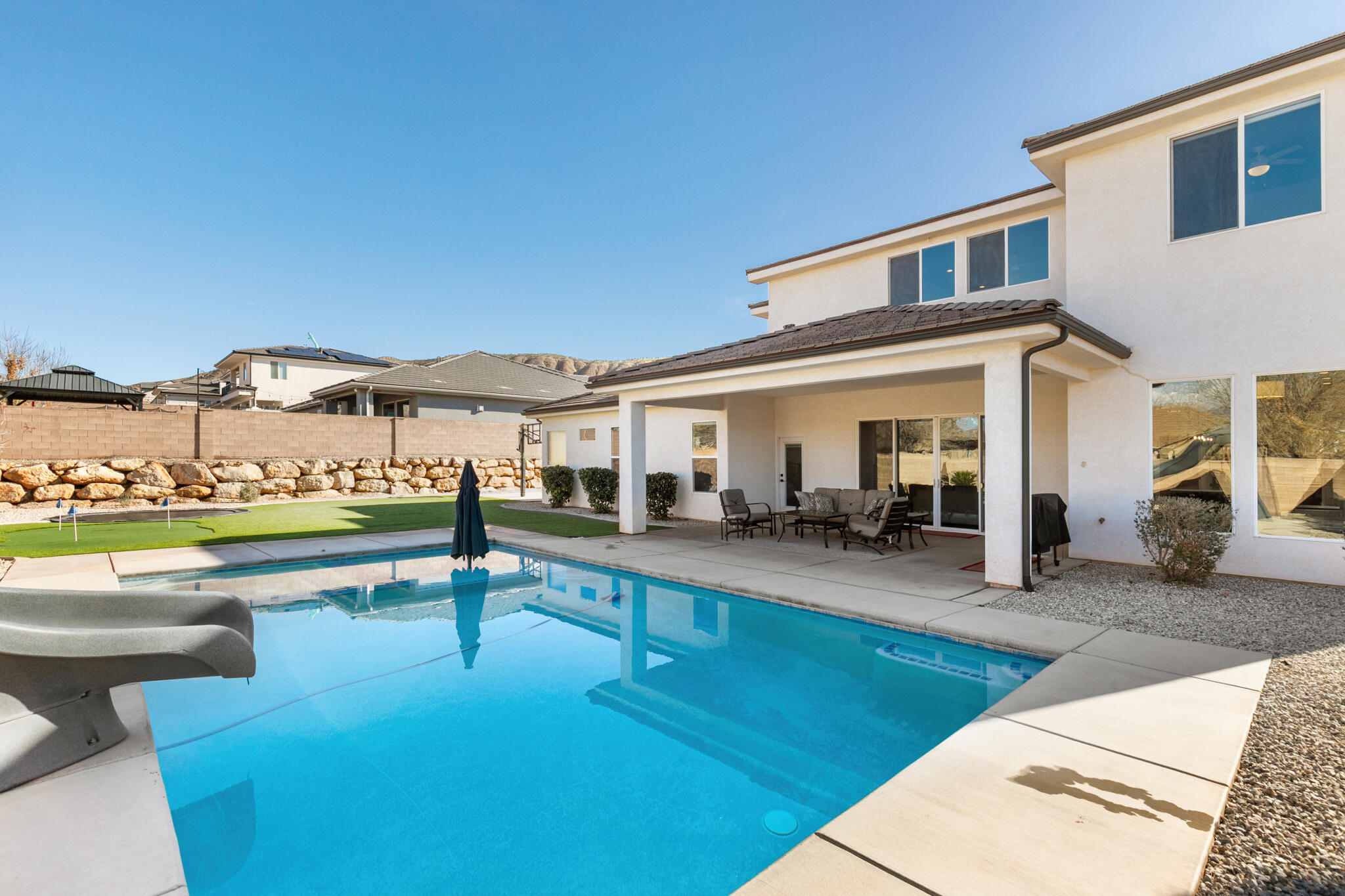 SHOOTING STAR - Residential