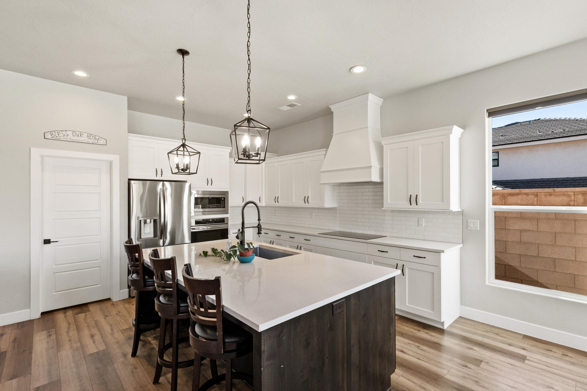 SHOOTING STAR - Residential