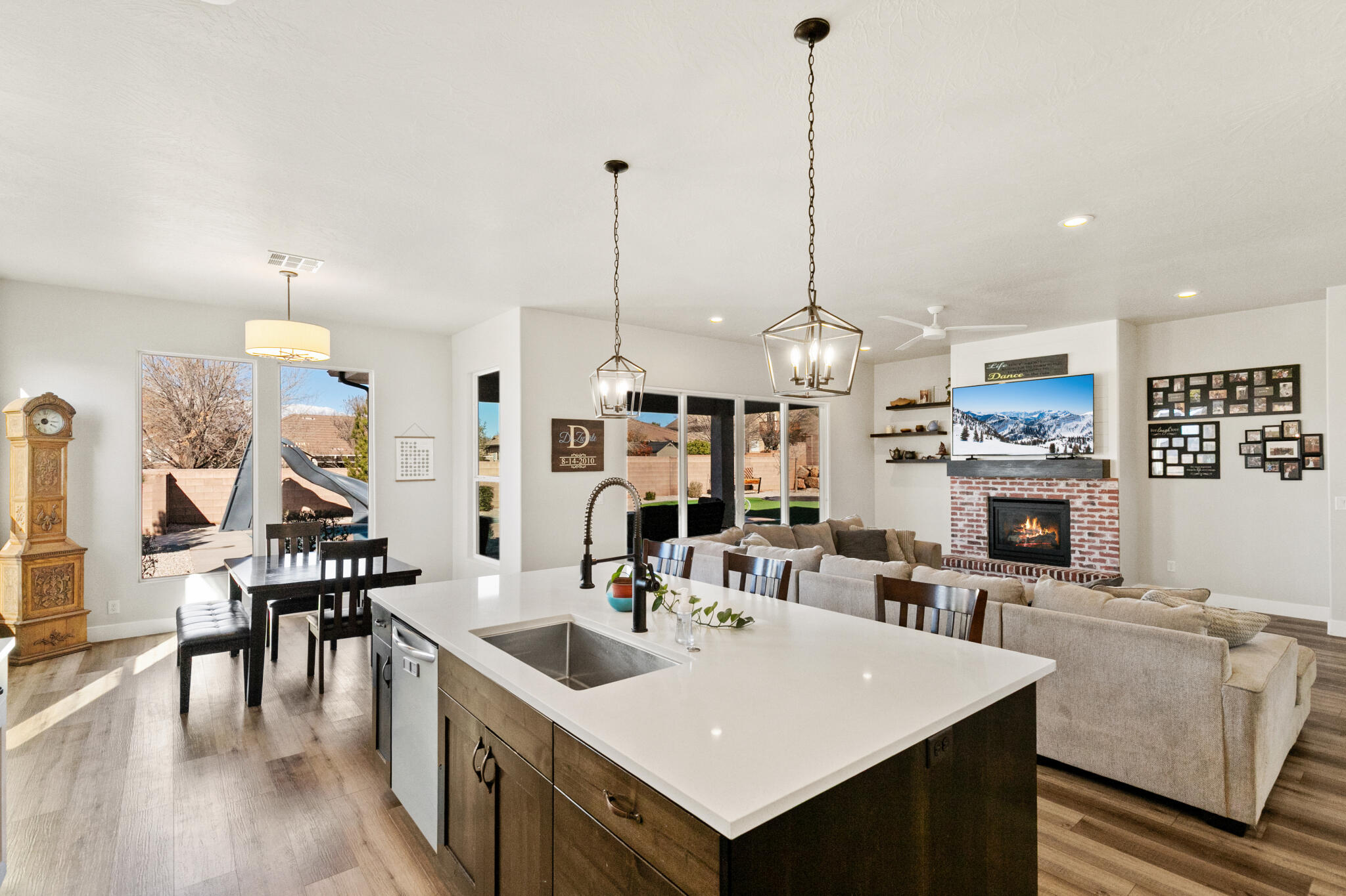 SHOOTING STAR - Residential