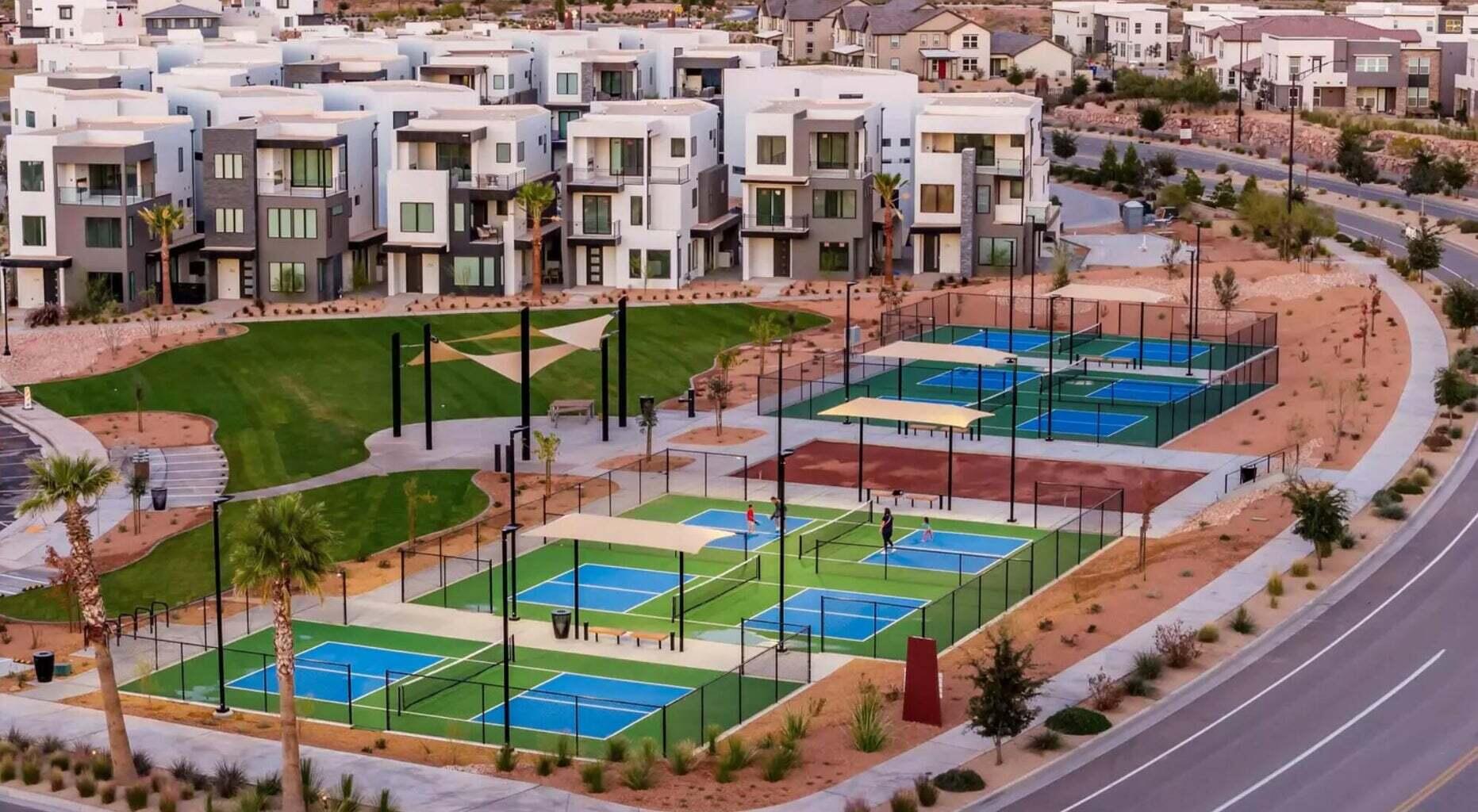 DESERT COLOR RESORT - Residential
