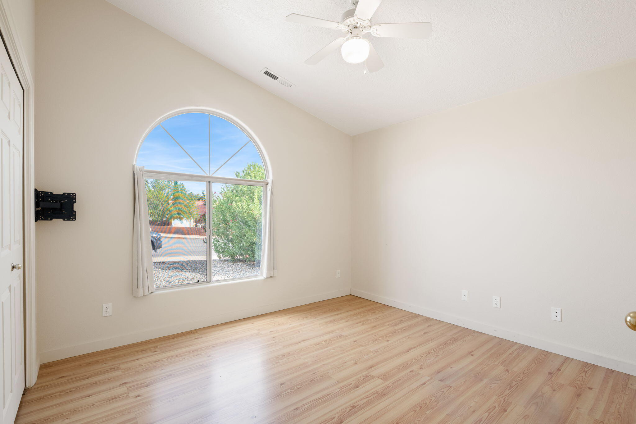 SANTA CLARA HEIGHTS - Residential