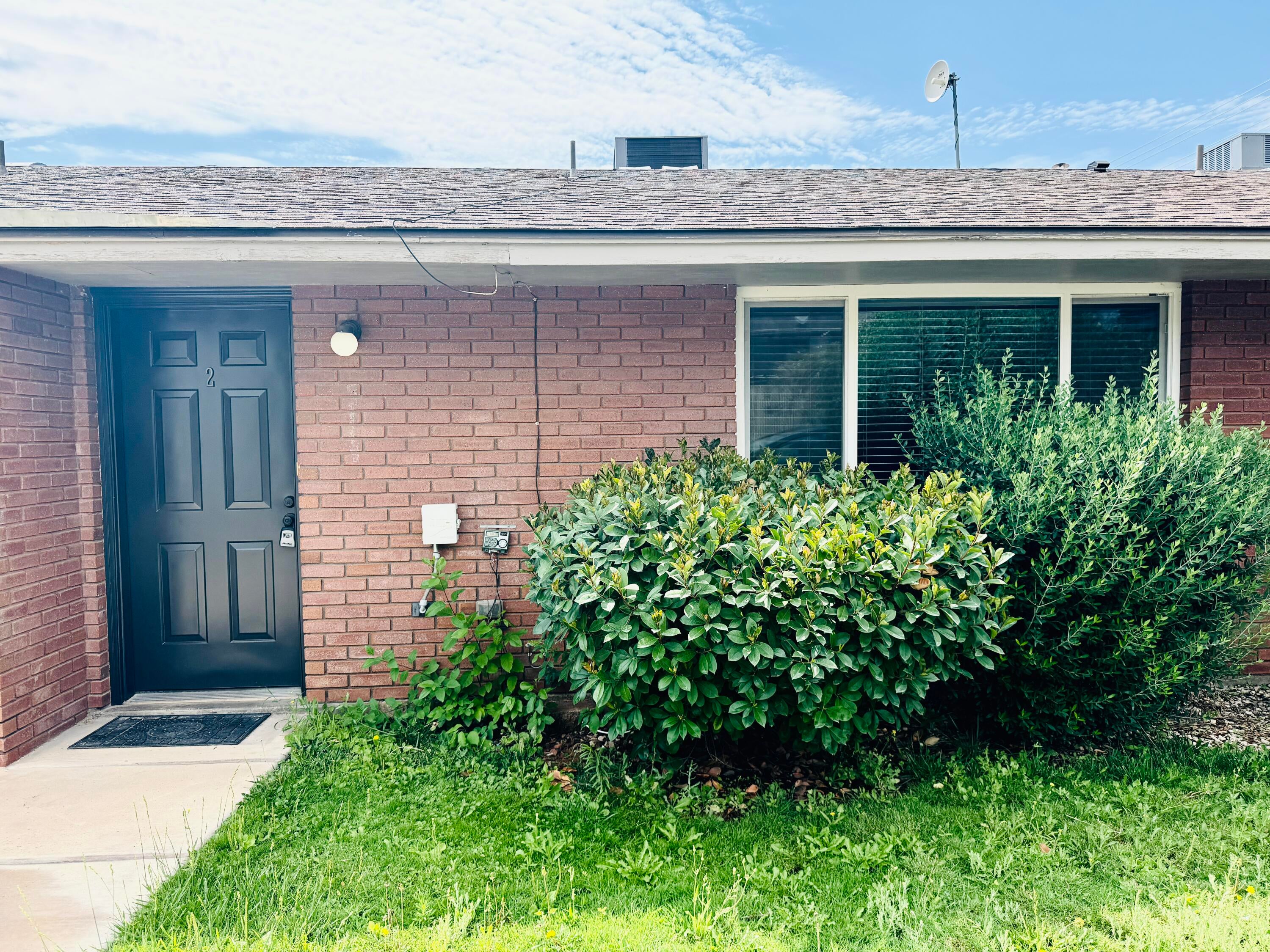 Photo 1 of 15 — 214 Cactus LN #2 Unit #2, Washington, UT 84780