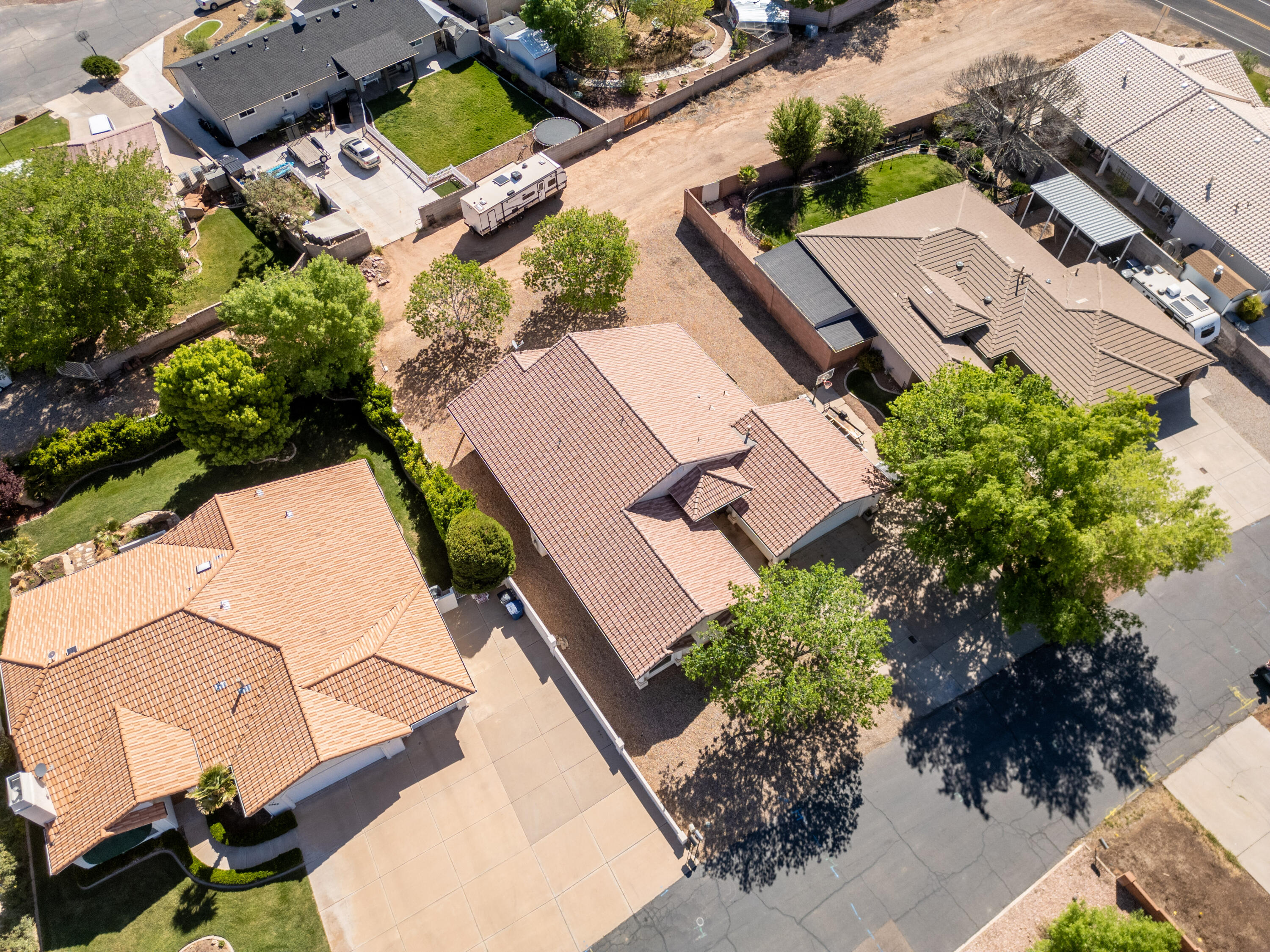 BLOOMINGTON HILLS - Residential