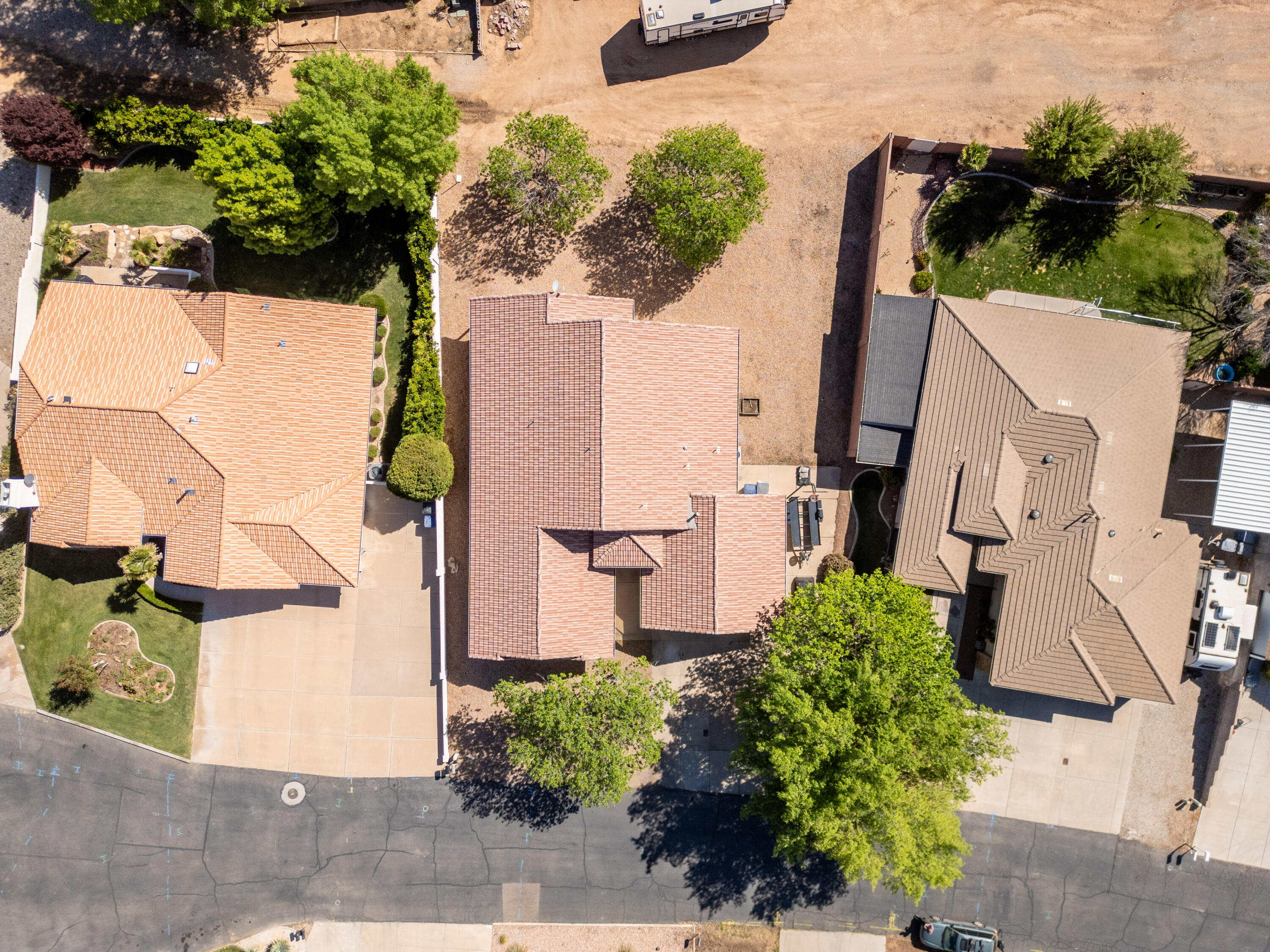 BLOOMINGTON HILLS - Residential