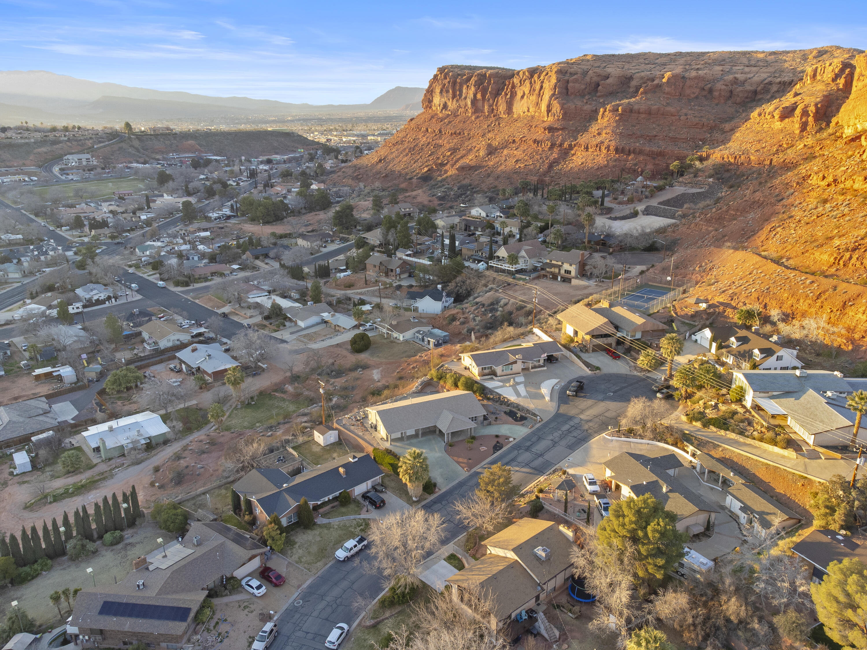SANDSTONE TERRACE - Residential