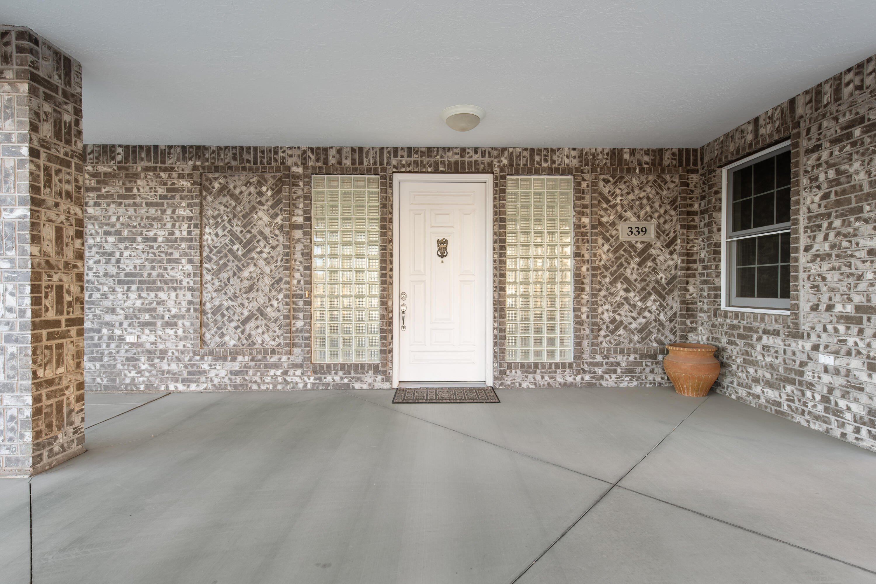 SANDSTONE TERRACE - Residential