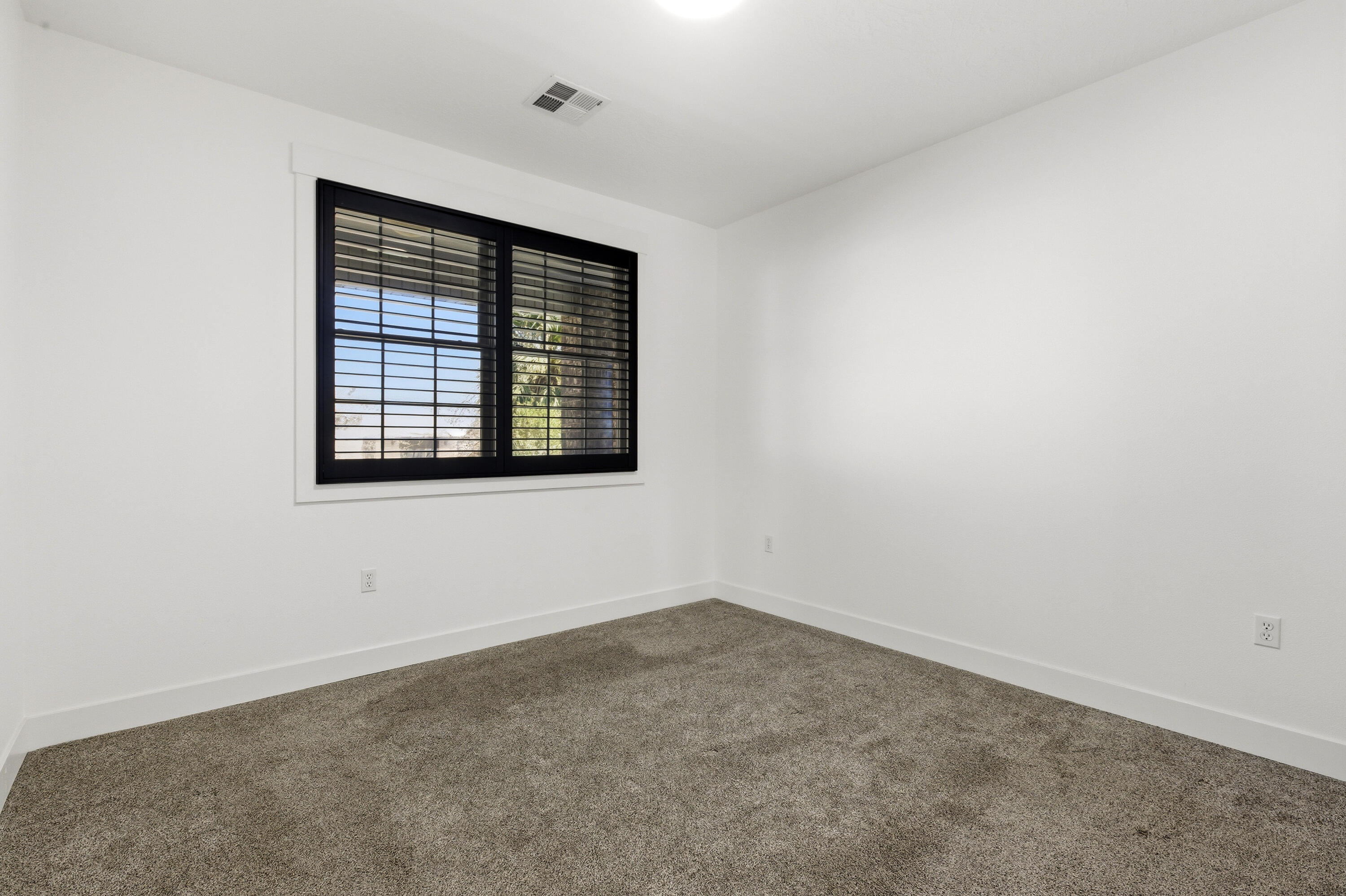 SANDSTONE TERRACE - Residential