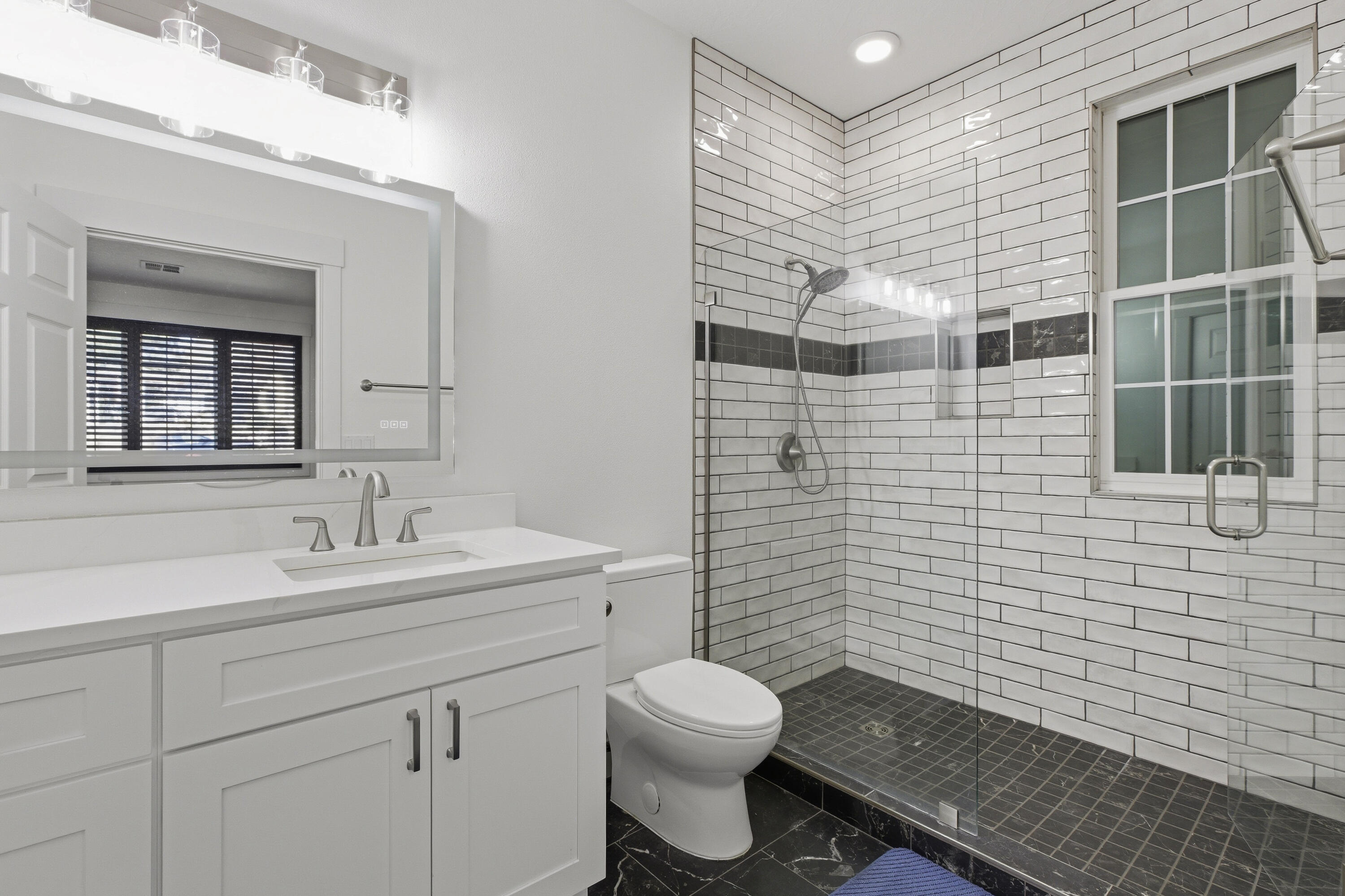 SANDSTONE TERRACE - Residential