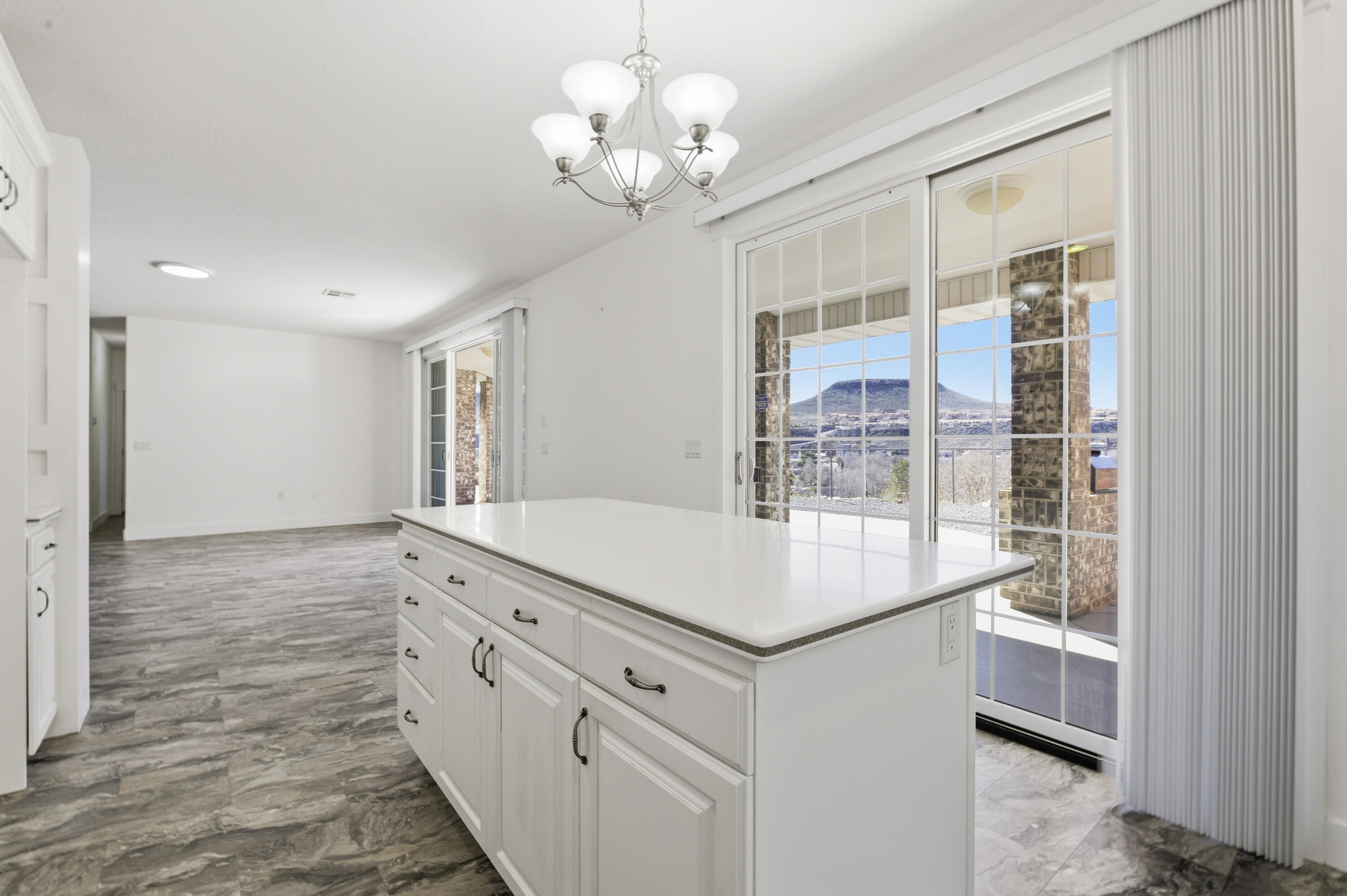 SANDSTONE TERRACE - Residential