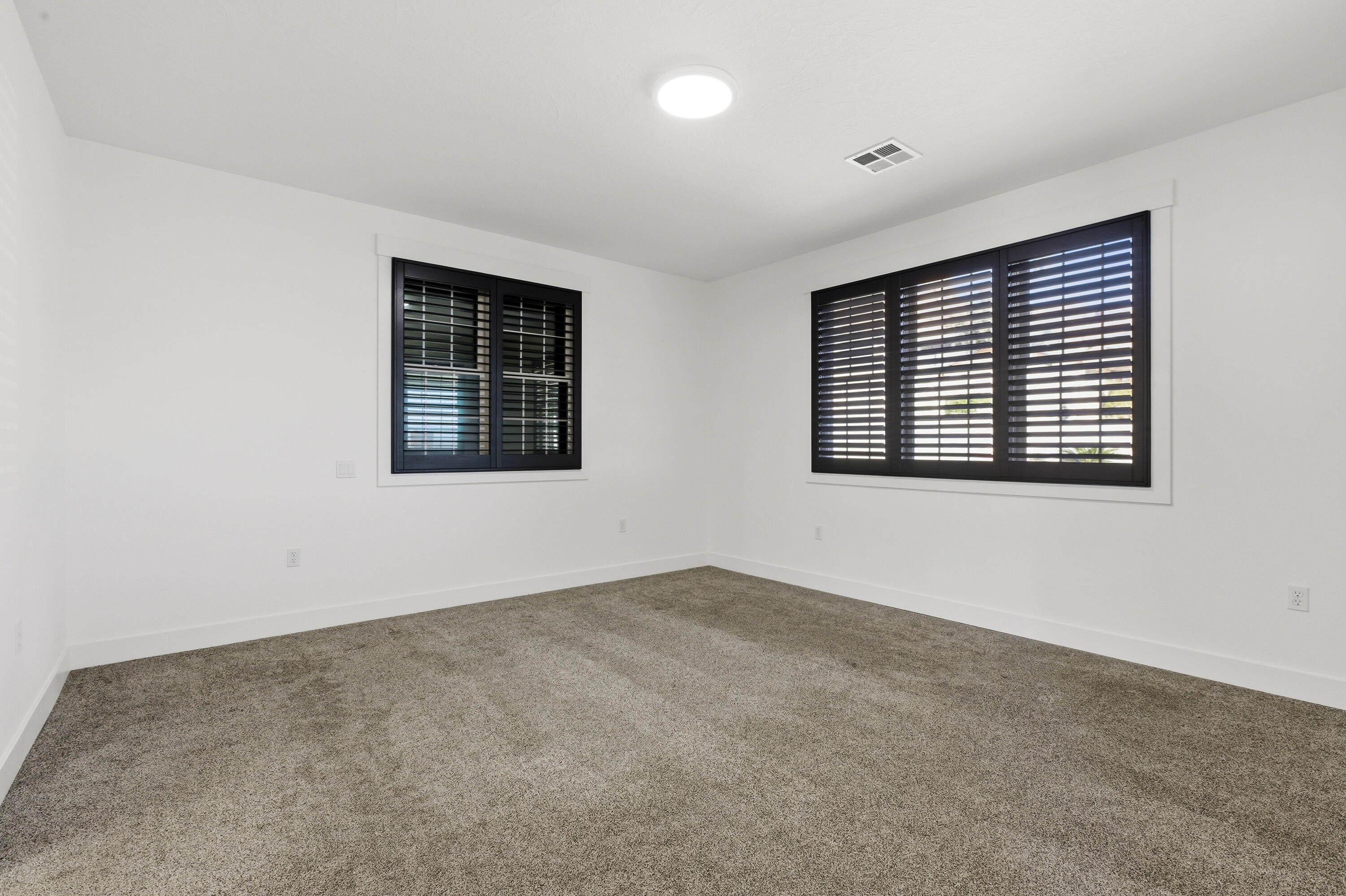 SANDSTONE TERRACE - Residential