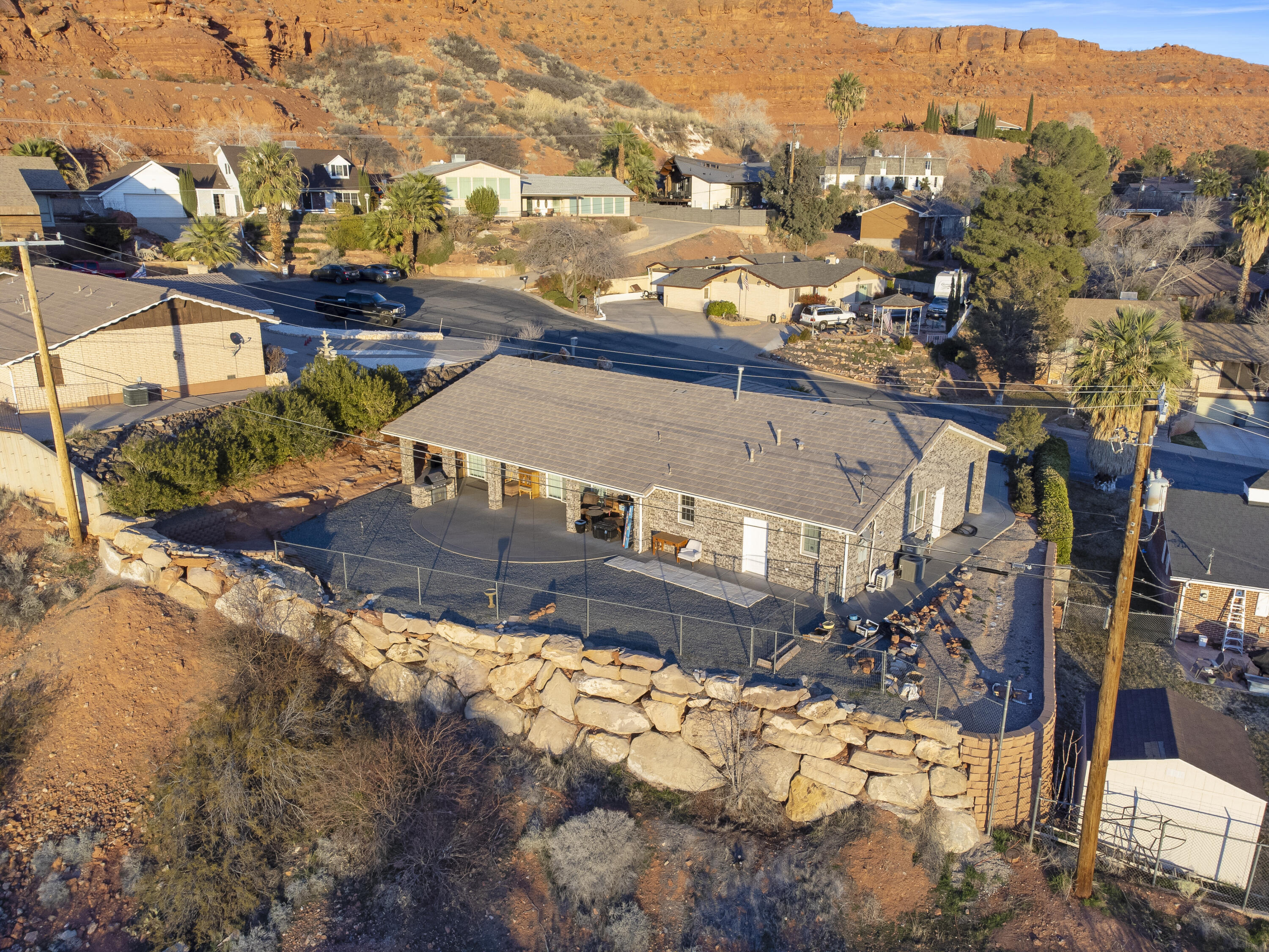 SANDSTONE TERRACE - Residential