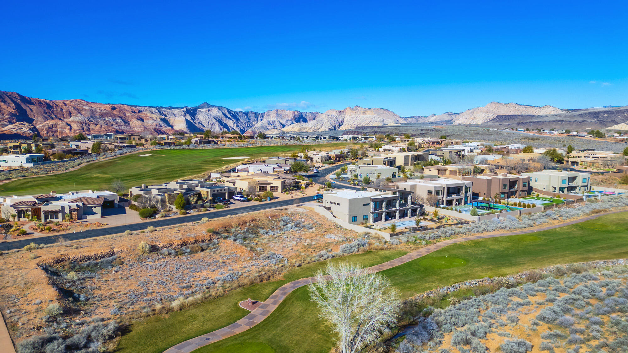 LEDGES OF ST GEORGE - Land