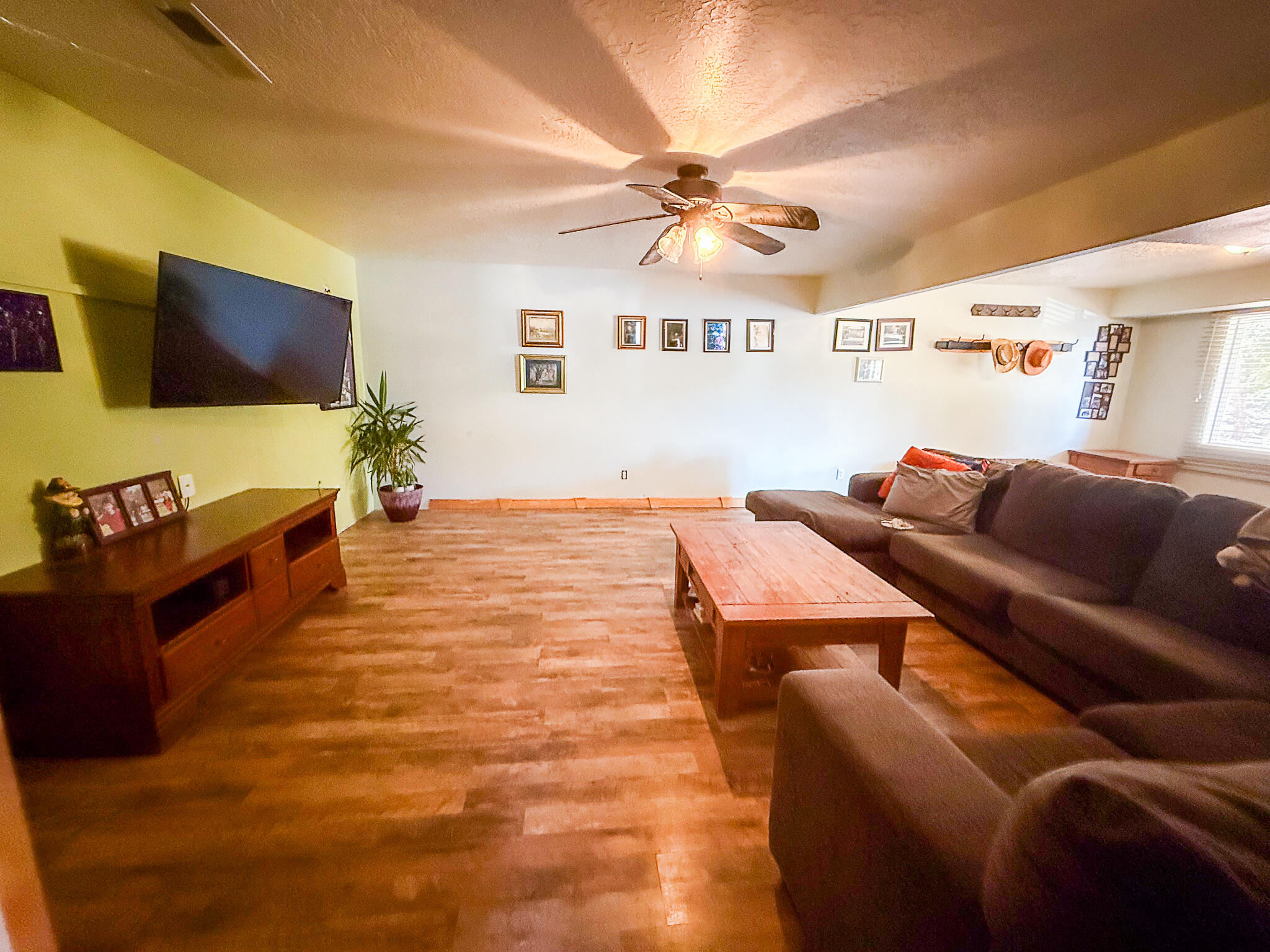 DIXIE DEER ESTATES - Residential