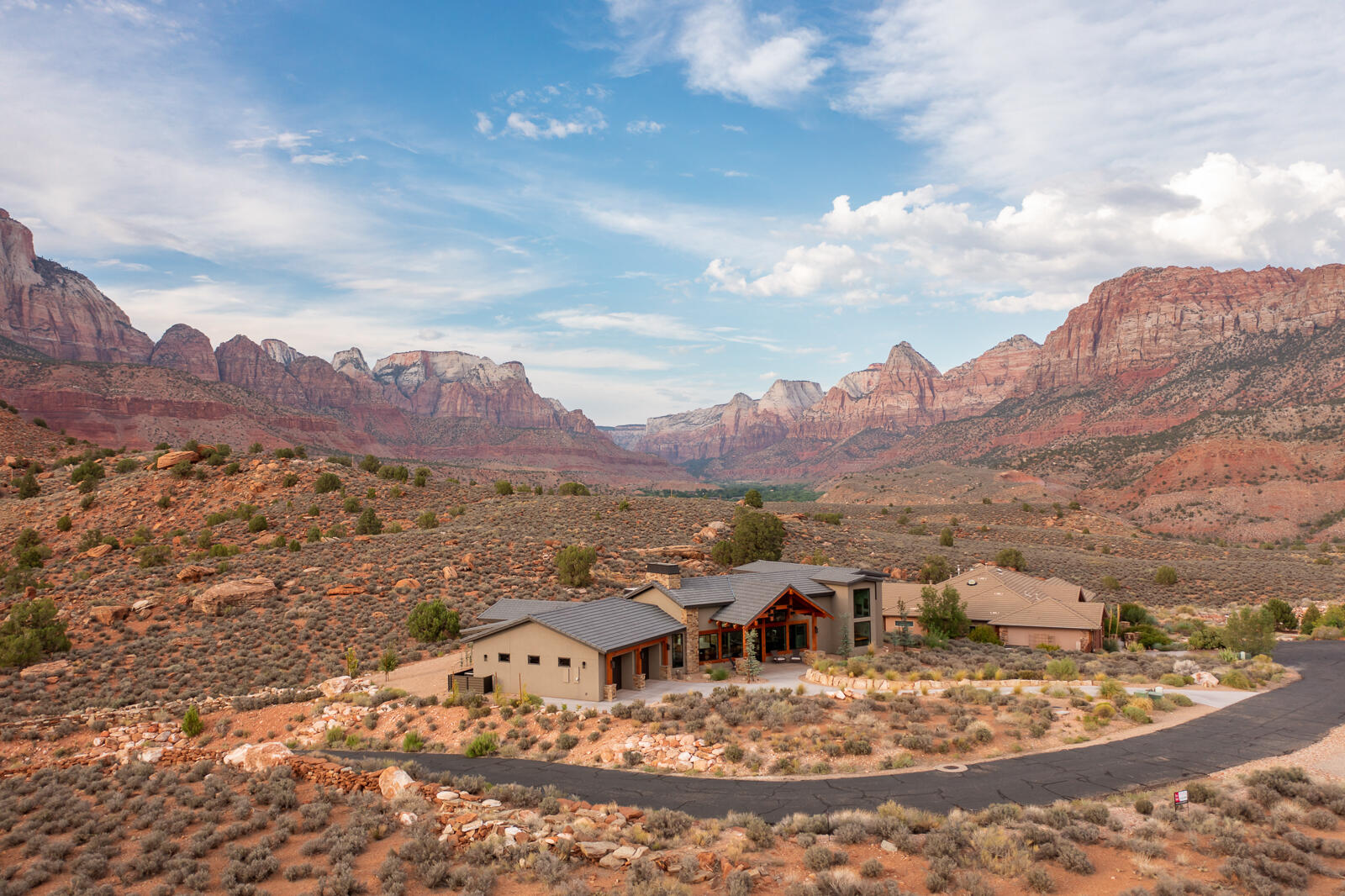 CANYON POINT - Residential