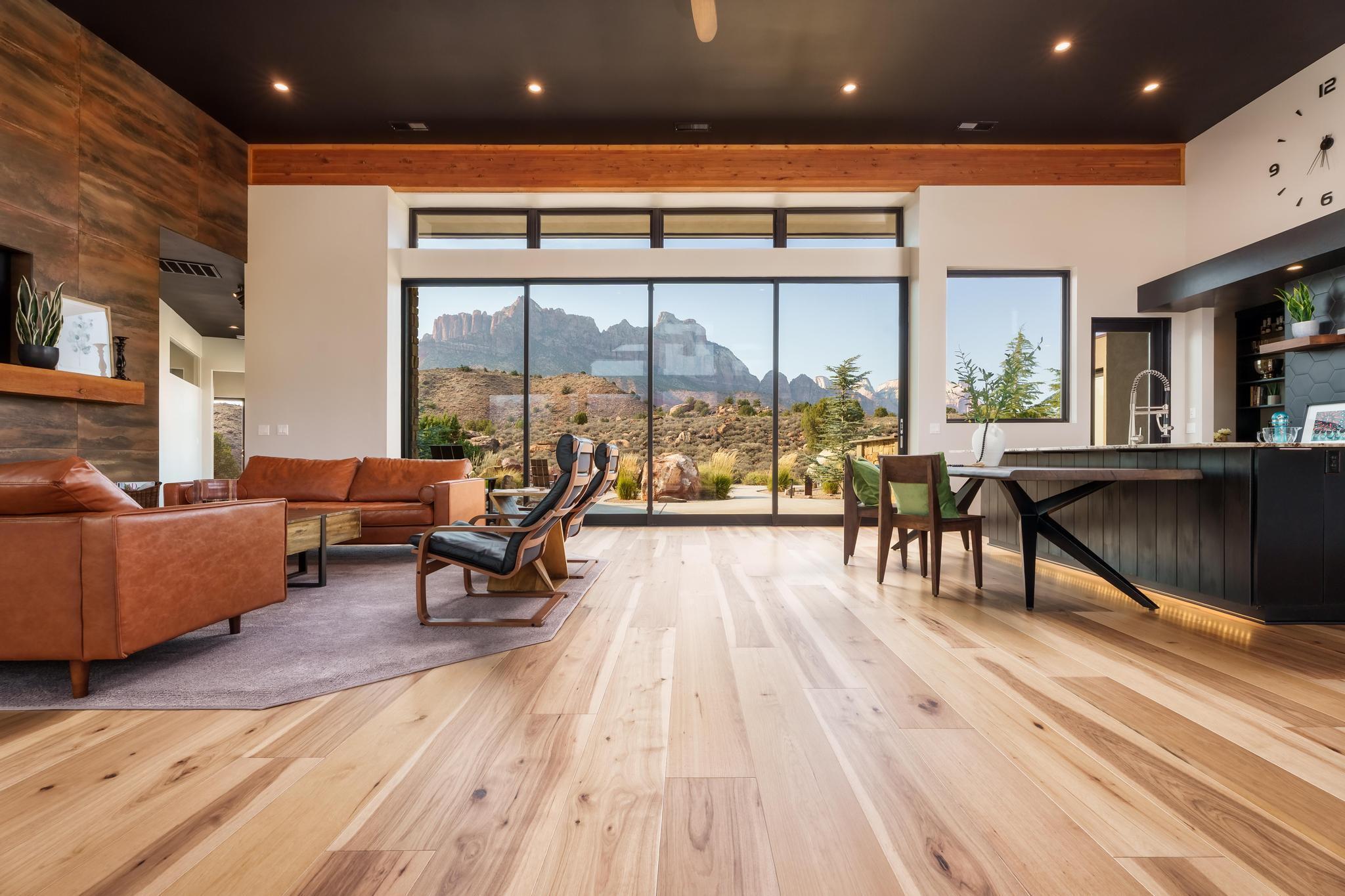 CANYON POINT - Residential