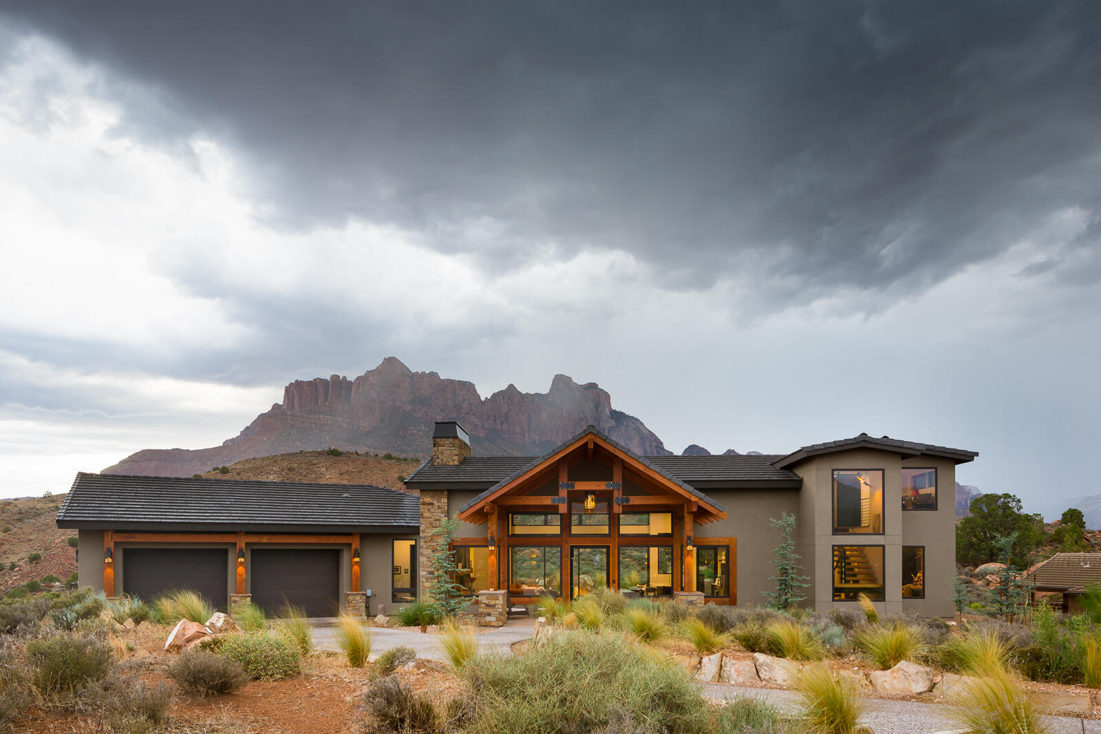 CANYON POINT - Residential