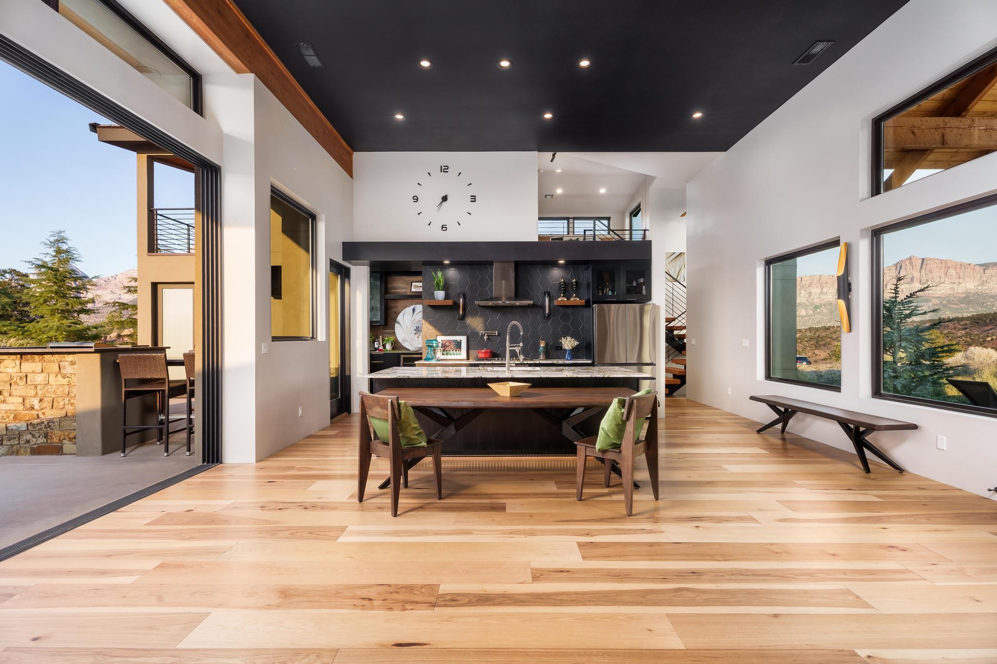 CANYON POINT - Residential