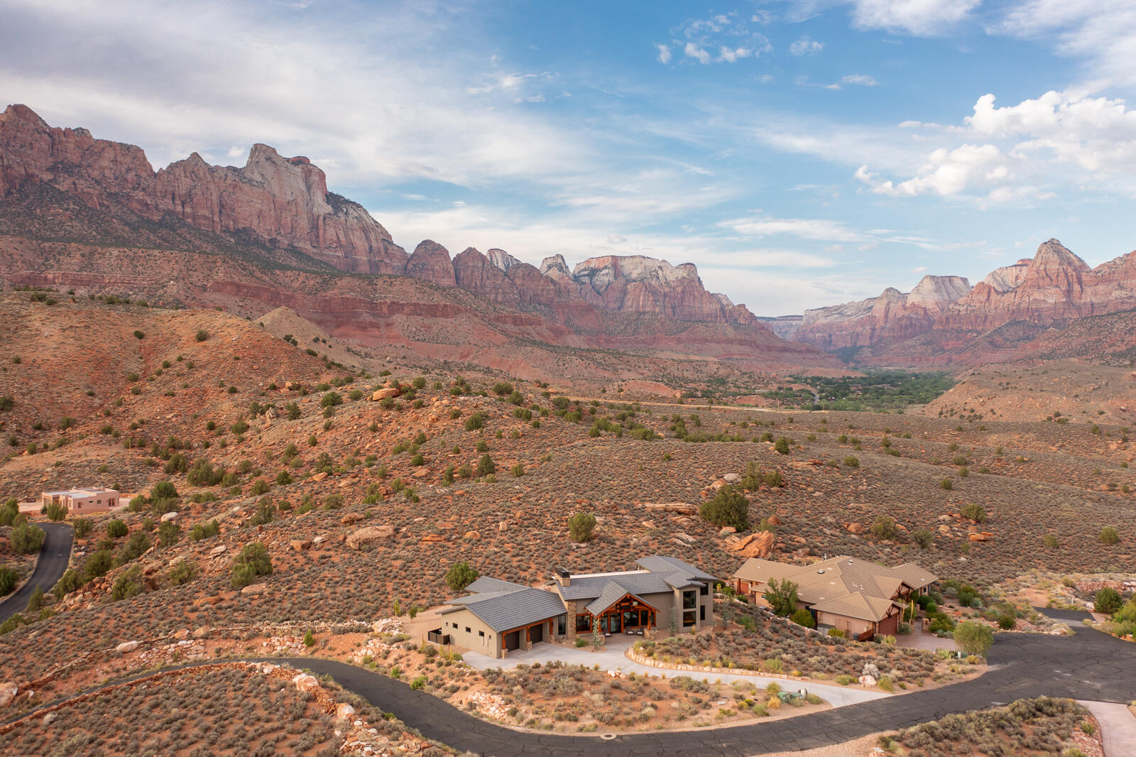 CANYON POINT - Residential