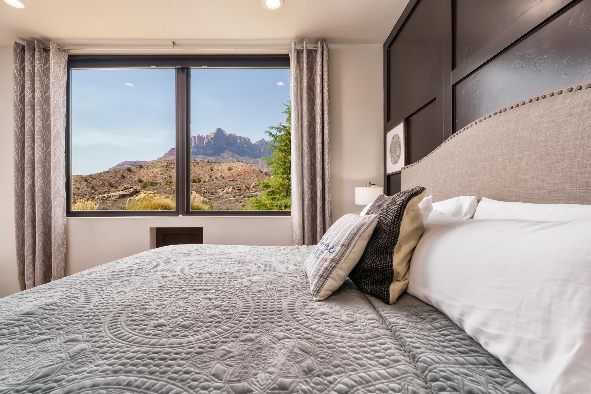 CANYON POINT - Residential