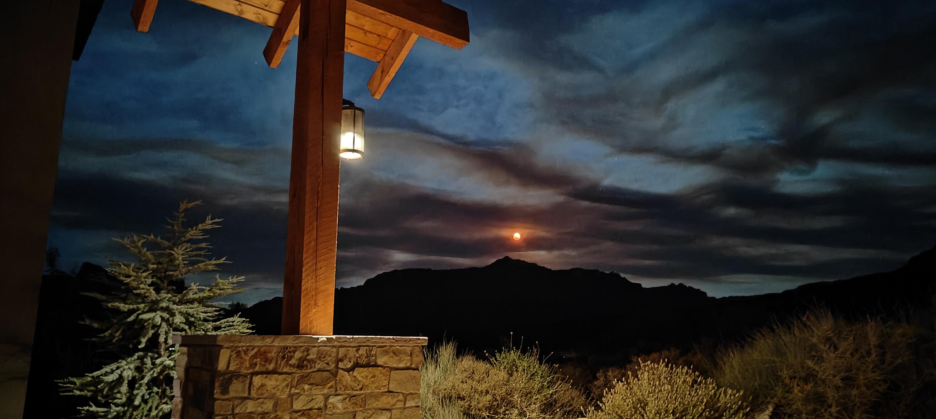 CANYON POINT - Residential