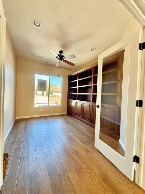 Tiny photo for 1731 Whitestone DR, Saint George, UT 84790 (MLS # 26-268490)