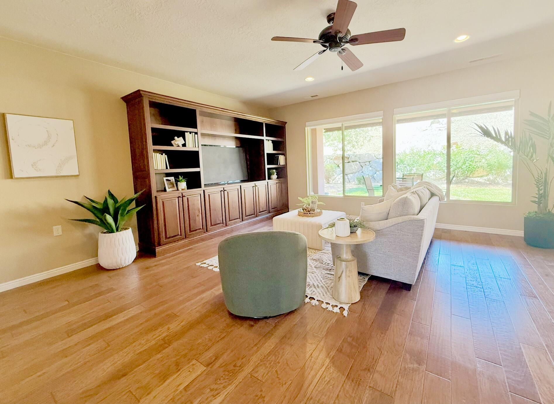 SUN RIVER - Residential