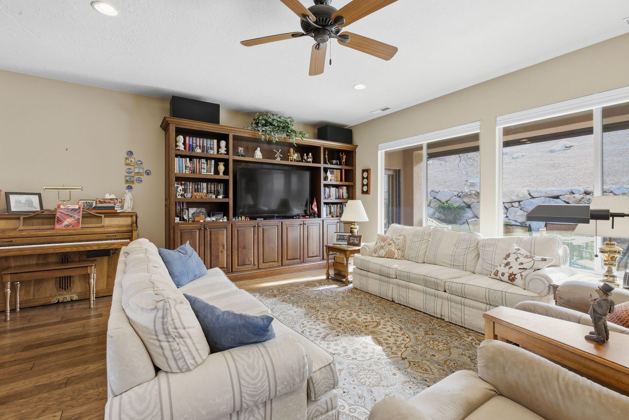 SUN RIVER - Residential