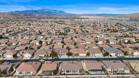 Tiny photo for 1731 Whitestone DR, Saint George, UT 84790 (MLS # 26-268490)