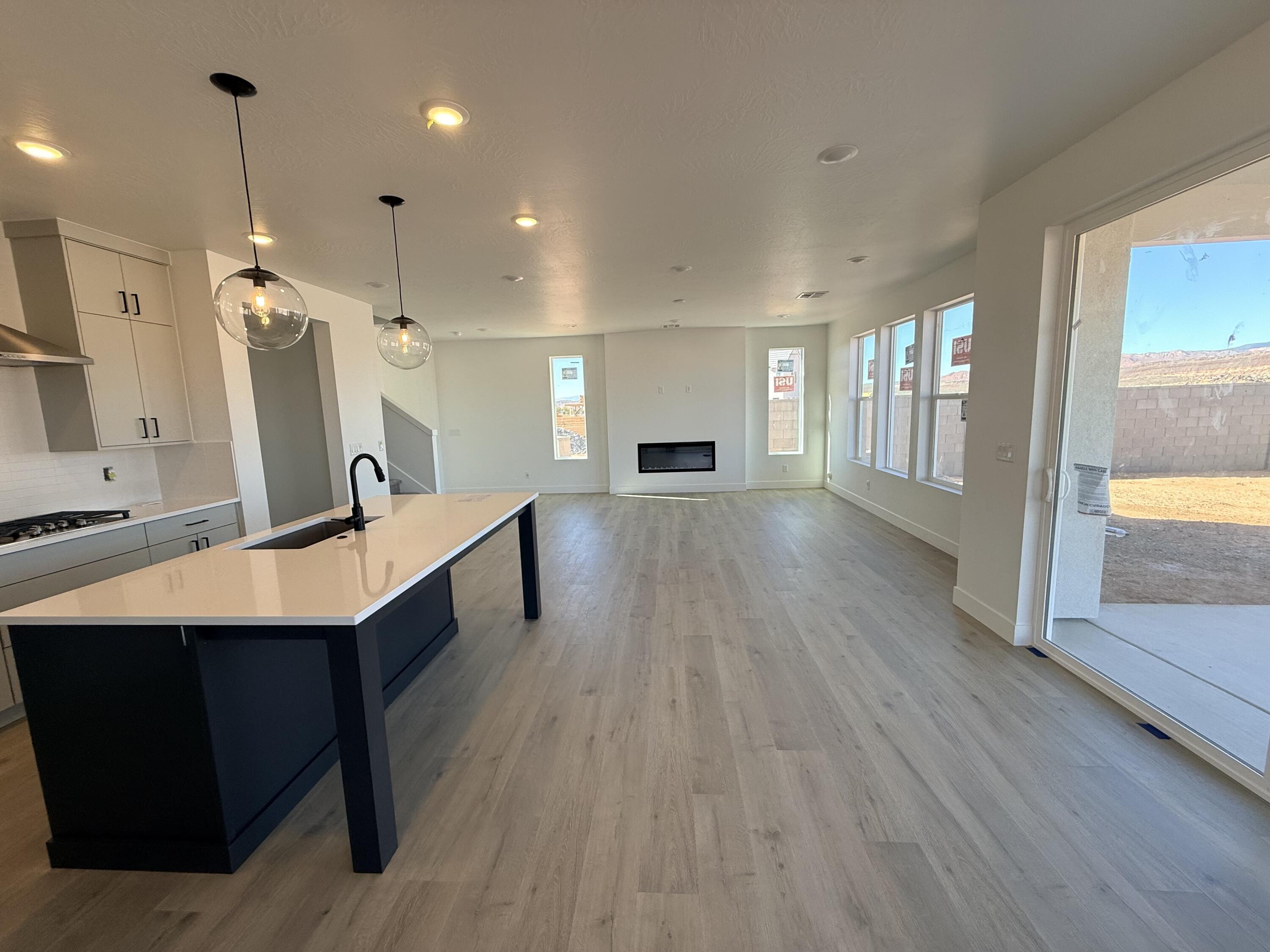 LEGACY AT SAND HOLLOW - Residential