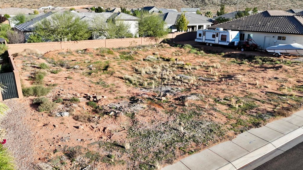 Photo of 2861 S 3440 W, Hurricane, UT 84737 (MLS # 25-266107)