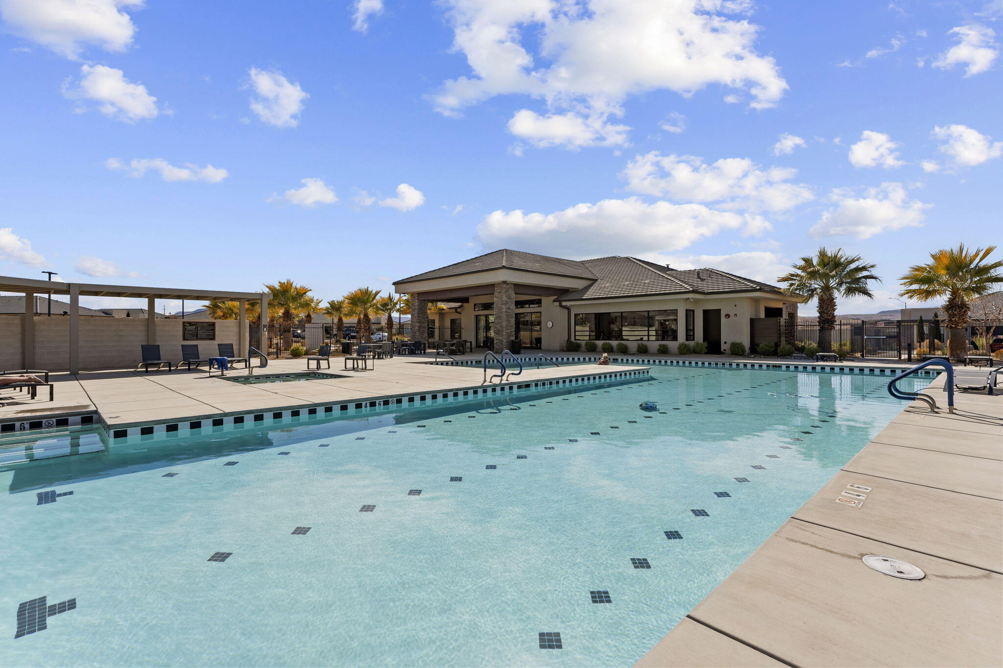 SUN RIVER - Residential