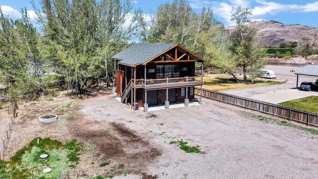 Photo of 275 N 400 E, Annabella, UT 84711 (MLS # 26-271679)