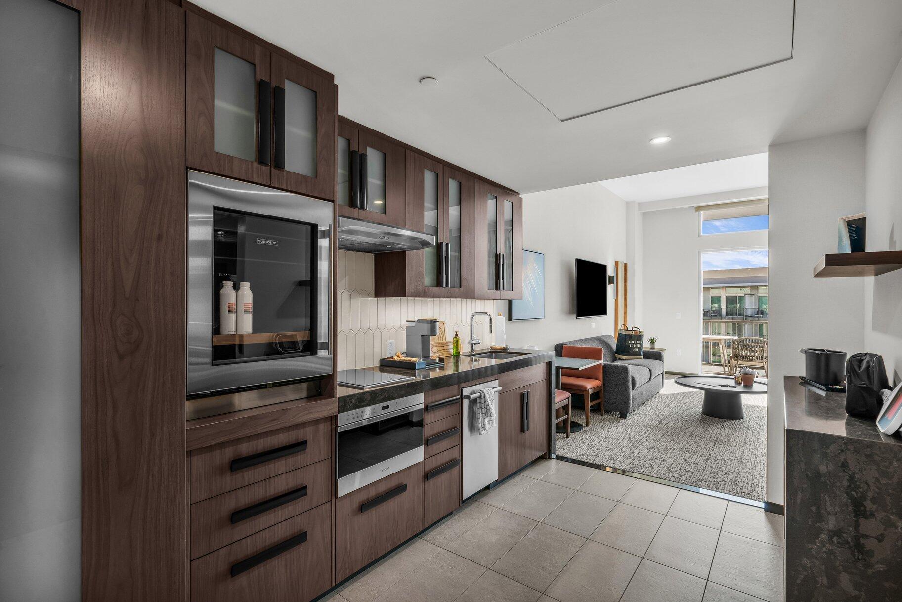 BLACK DESERT RESORT - Residential