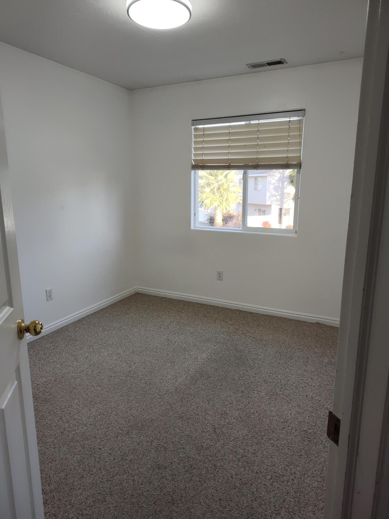 LEXINGTON HILLS TOWNHOMES - Residential