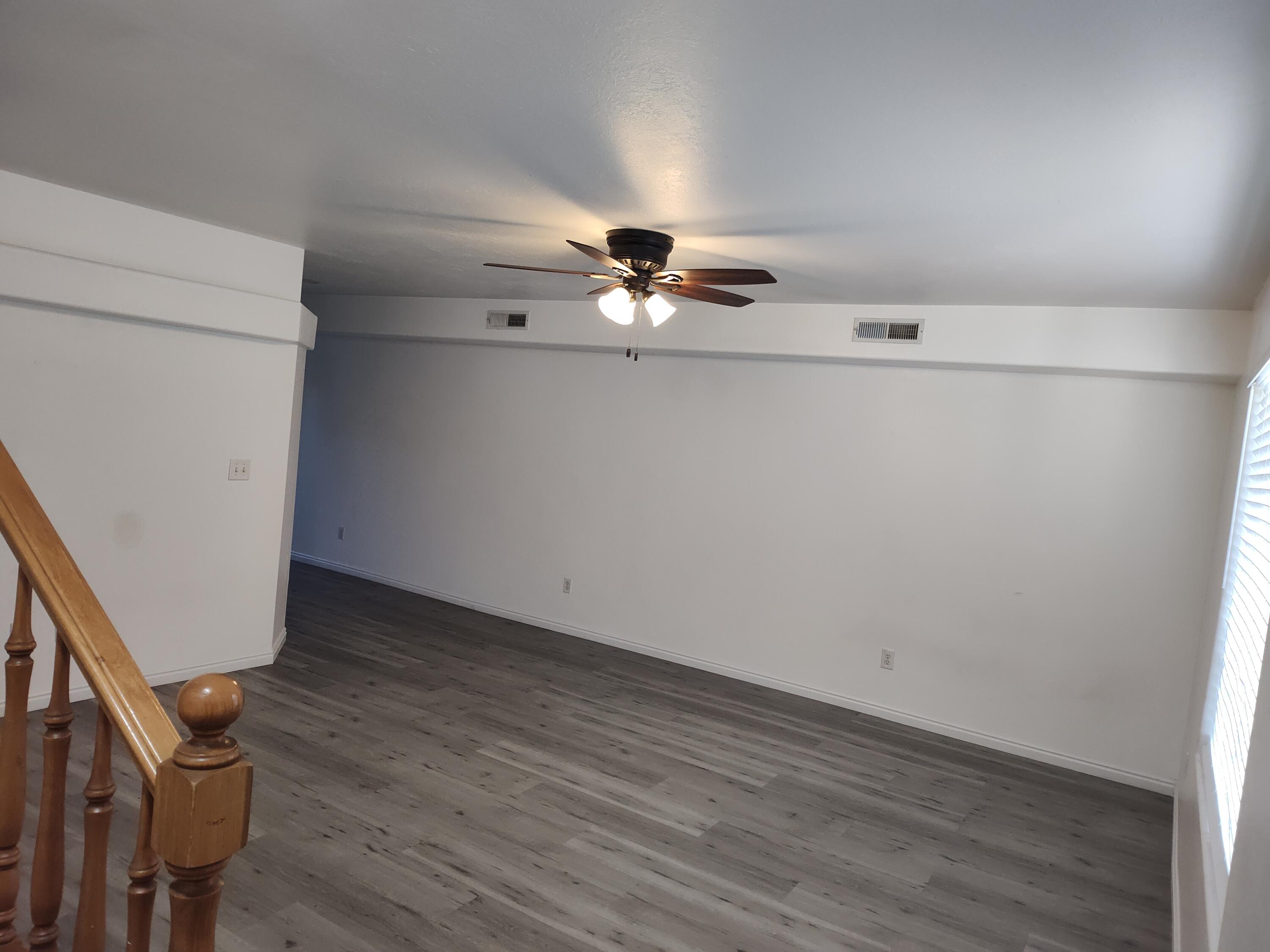 LEXINGTON HILLS TOWNHOMES - Residential